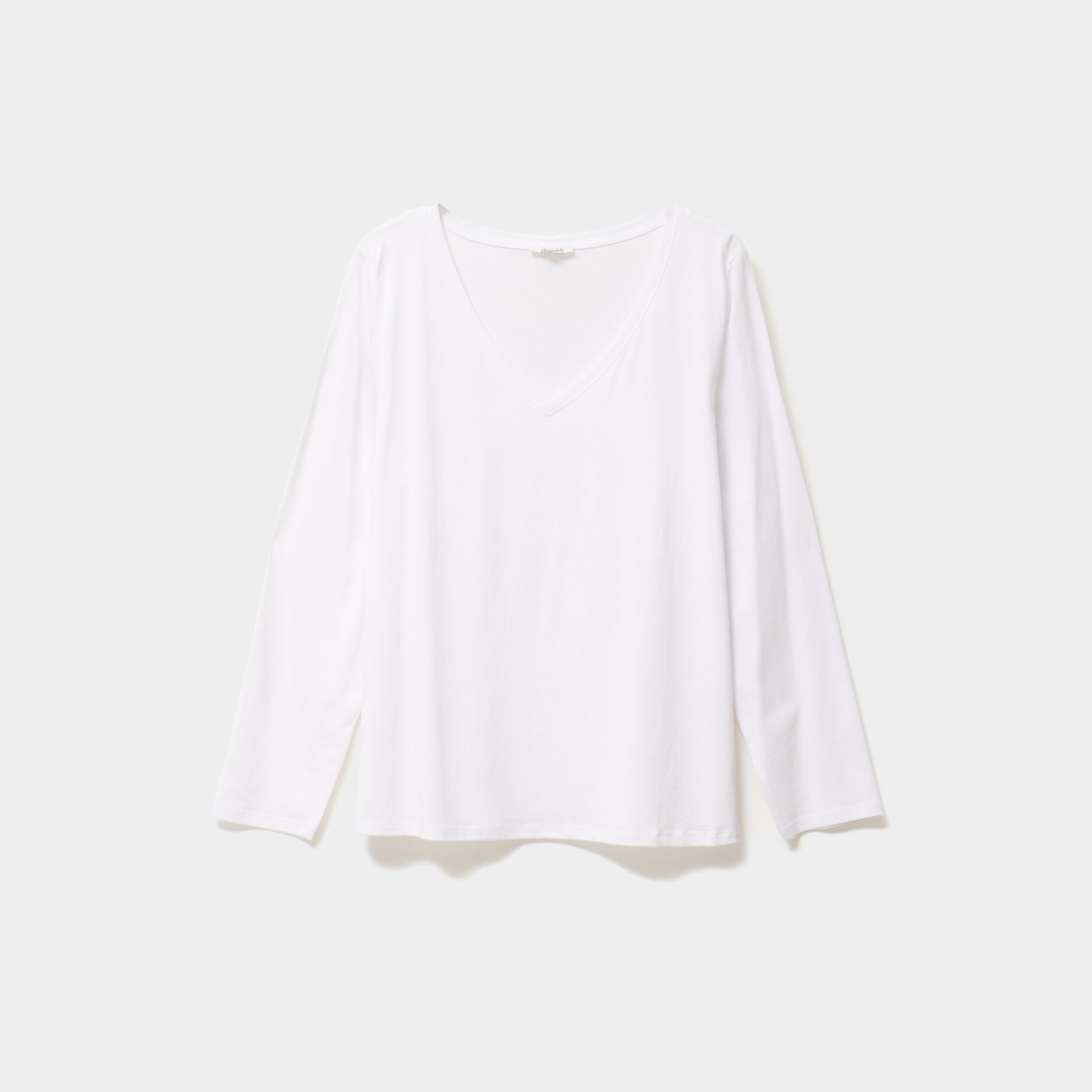 t shirt col en v manches longues coton blanc femmegt T-shirt col en V manches longues coton blanc femme grande taille