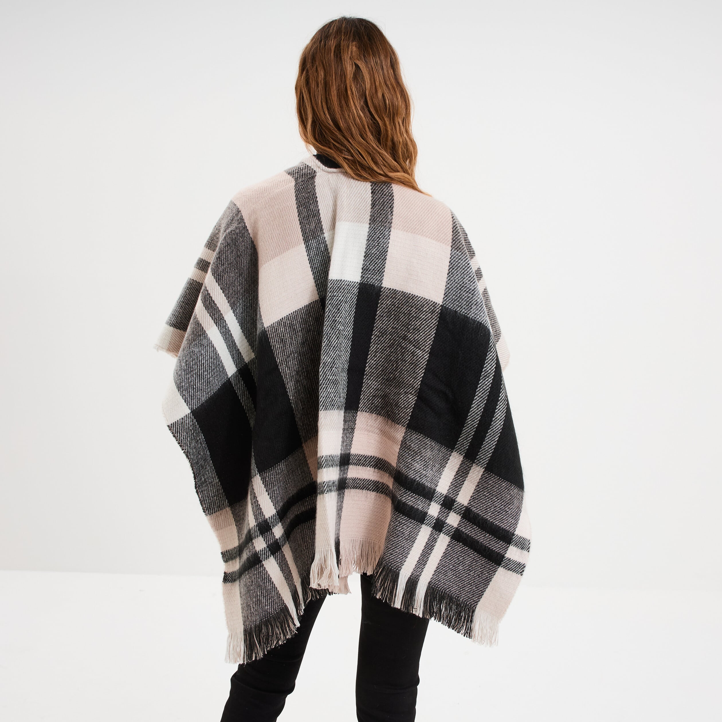 Poncho &agrave; franges mi-long noir femme