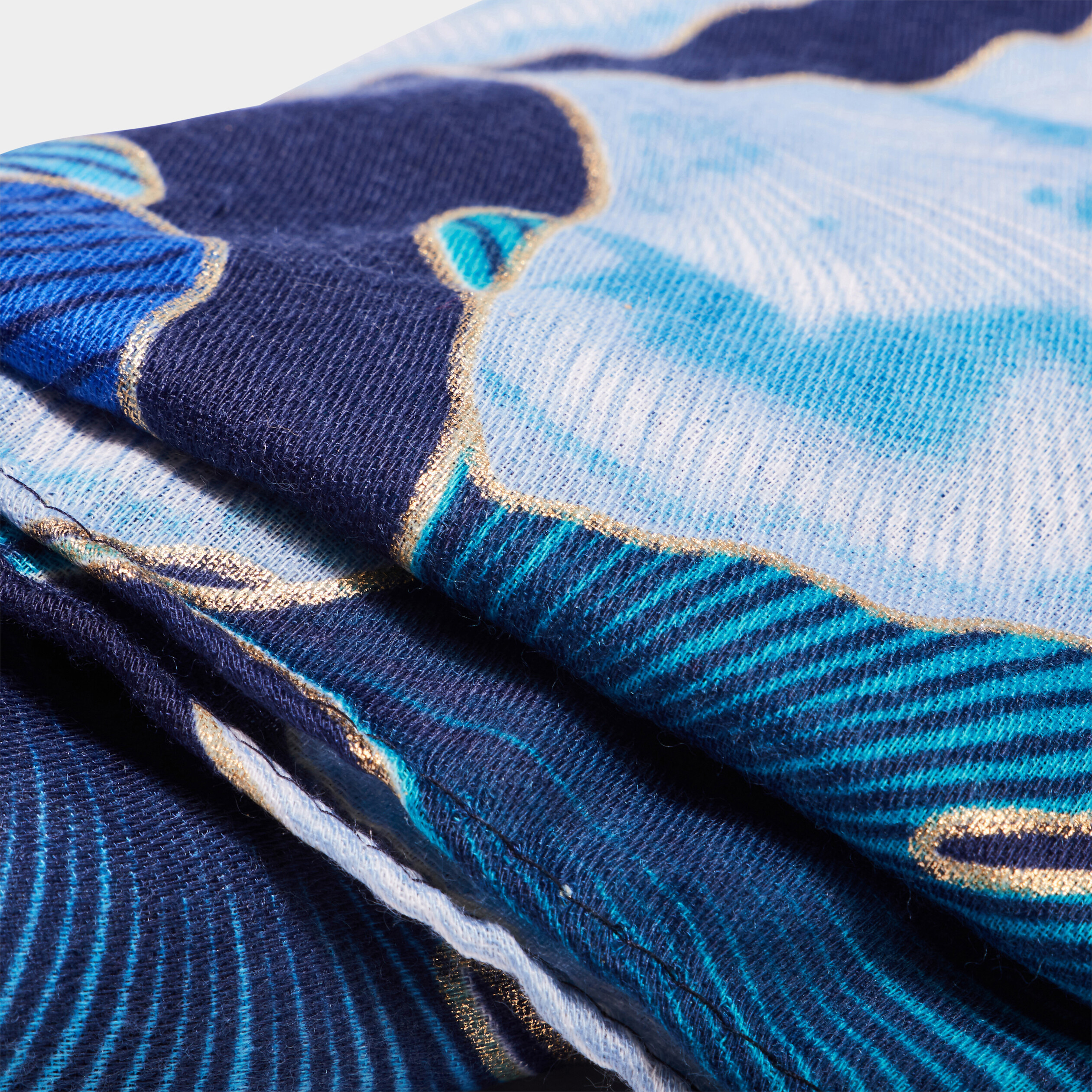 foulard bords a franges fines bleu electrique femme Foulard bords à franges fines bleu electrique femme