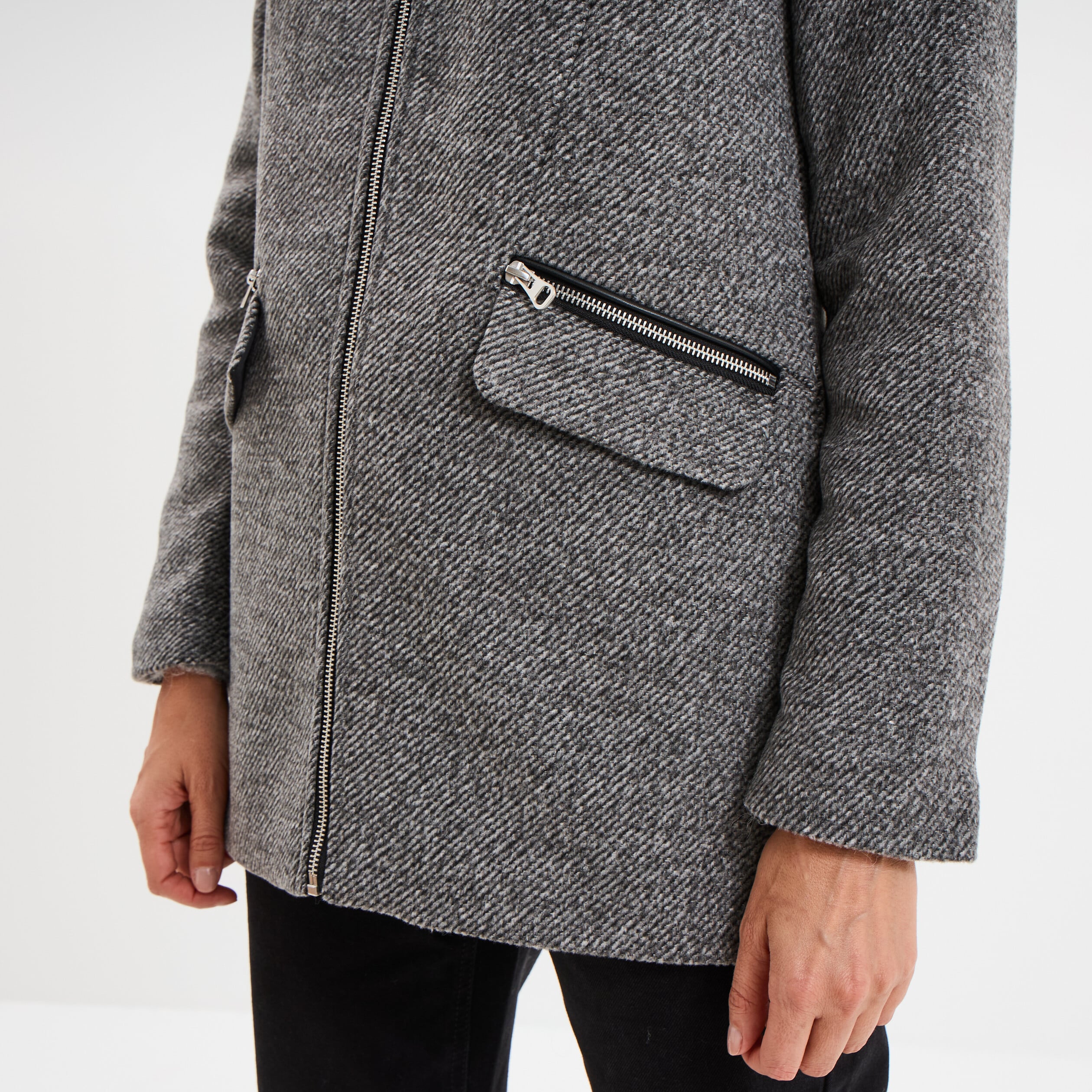 Manteau mi-long cintr&eacute; zipp&eacute; col montant gris fonc&eacute; femme