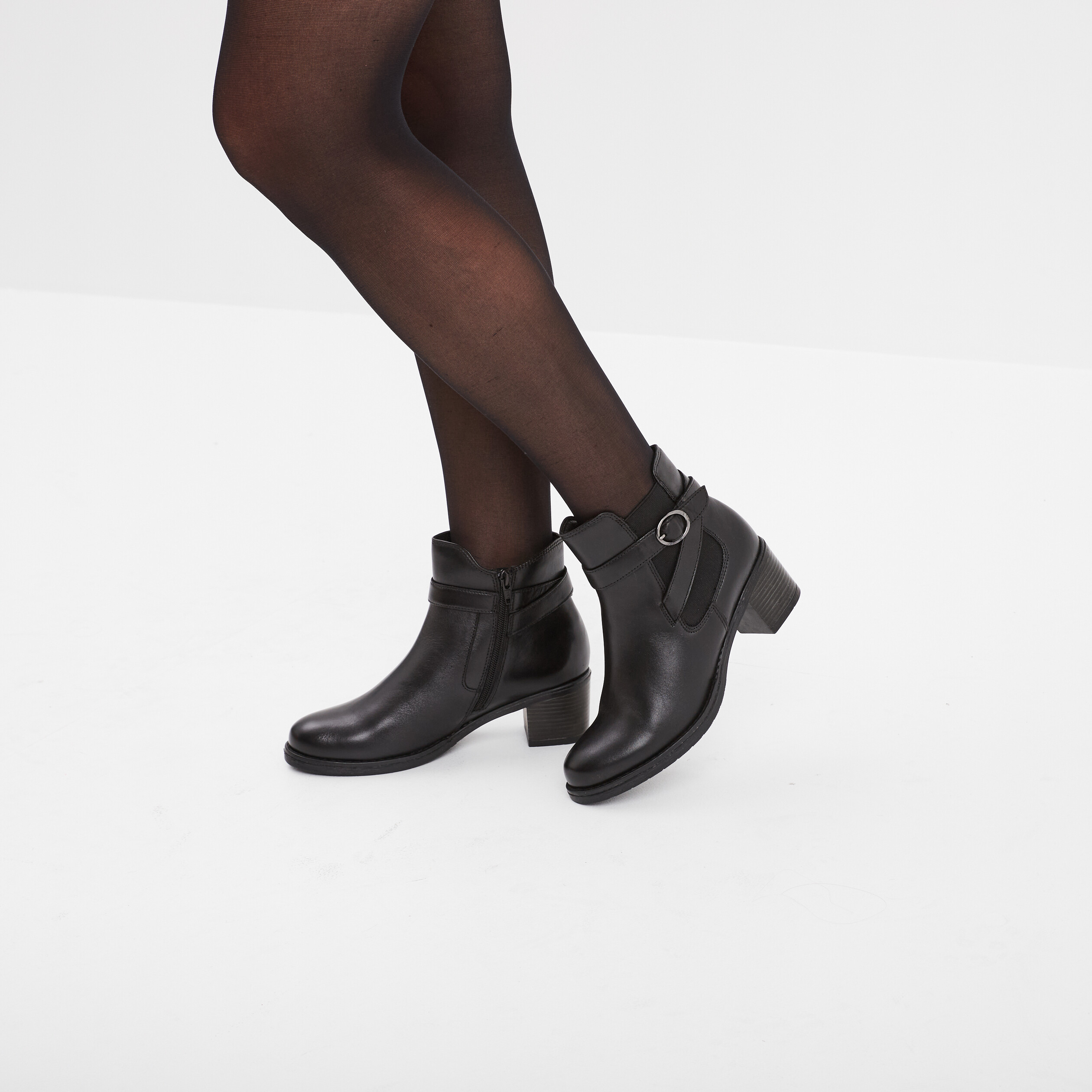 Bottines noires avec boucles shop