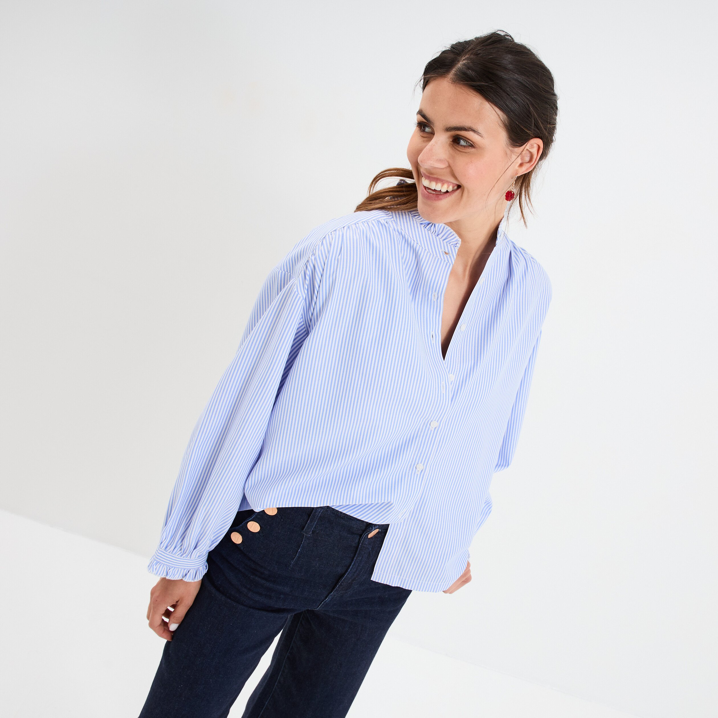 blouse boutonnee col montant bleu ciel femme Blouse boutonnée col montant bleu ciel femme