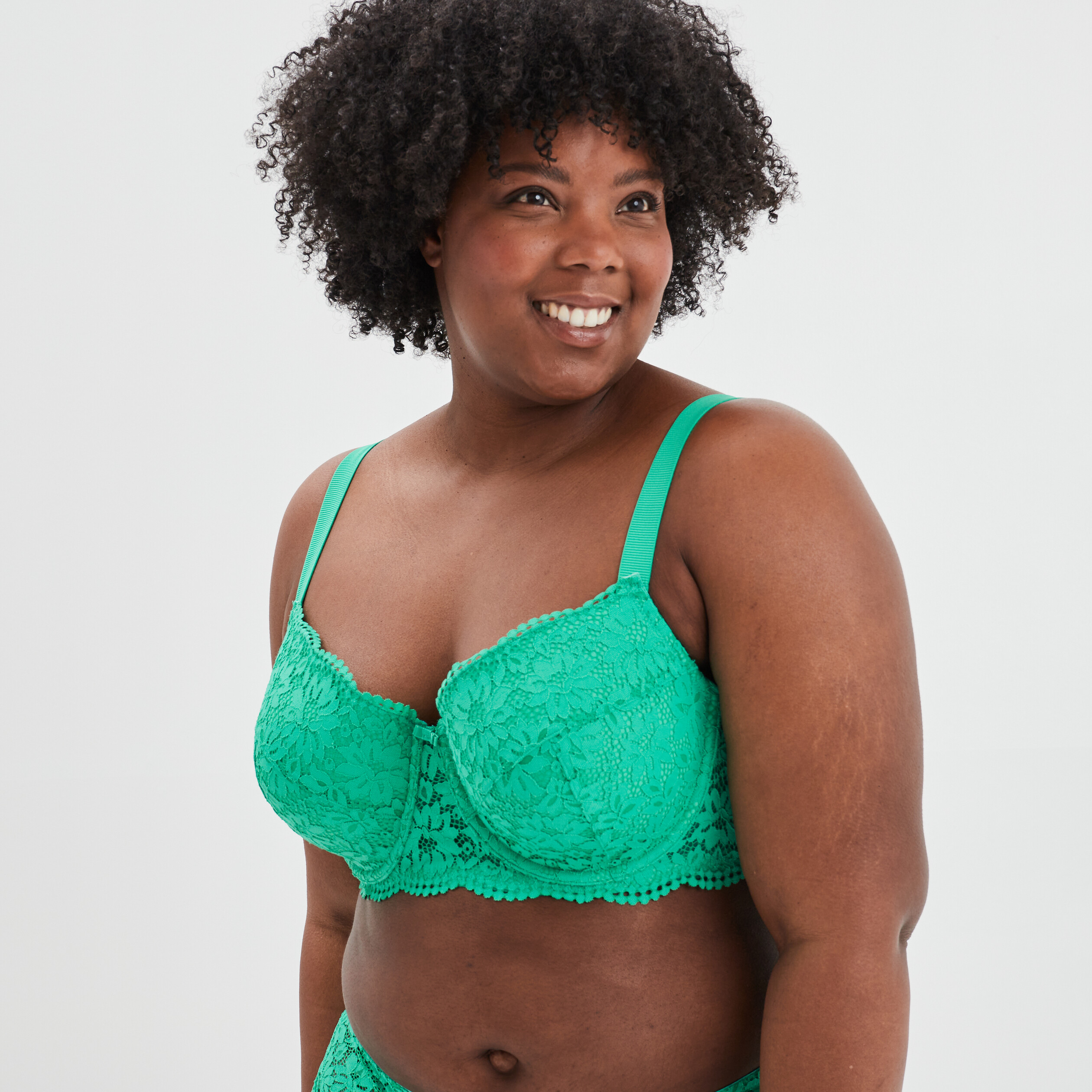 SOUTIEN-GORGE EMBOITANT VERT