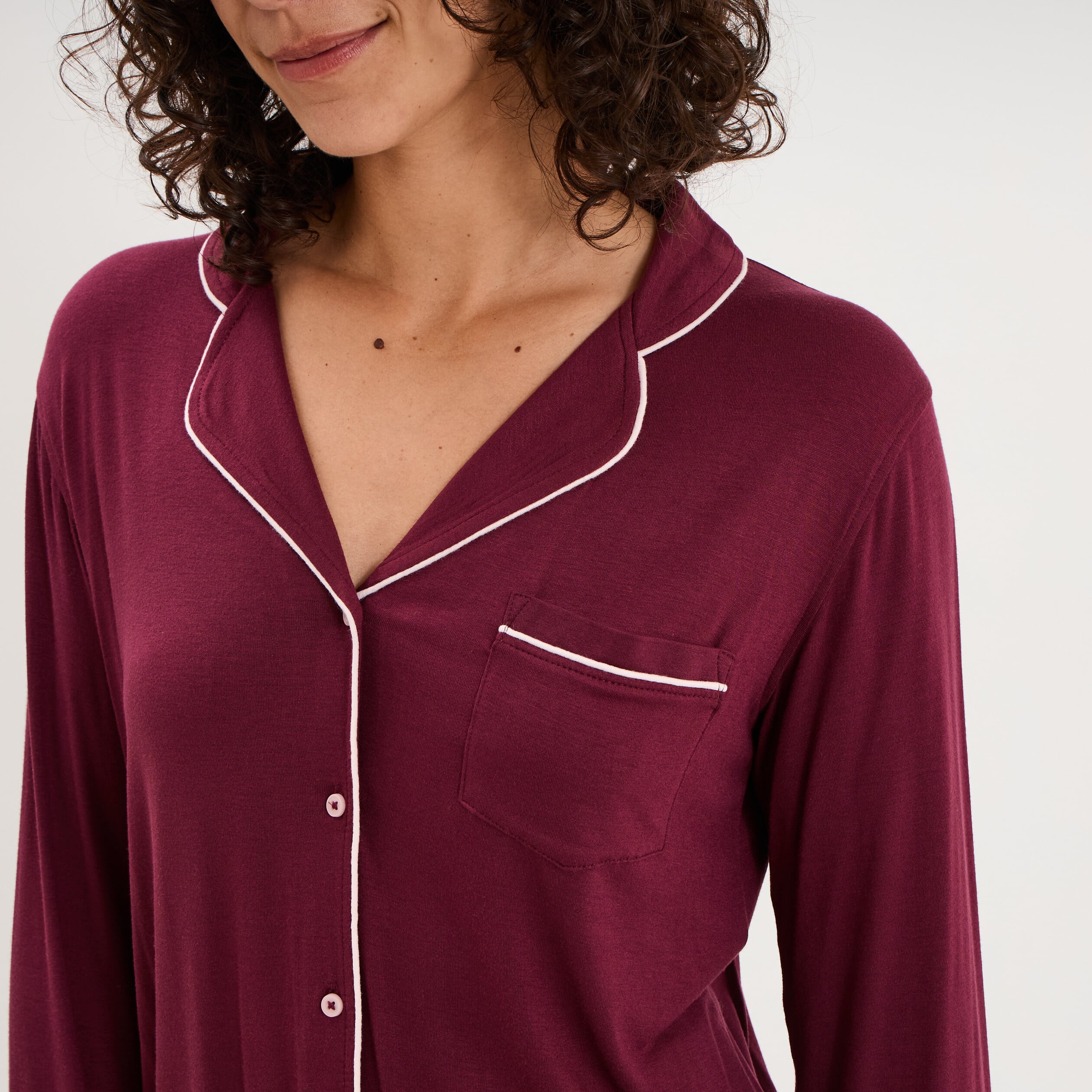 Ensemble pyjama pantalon et chemise prune femme