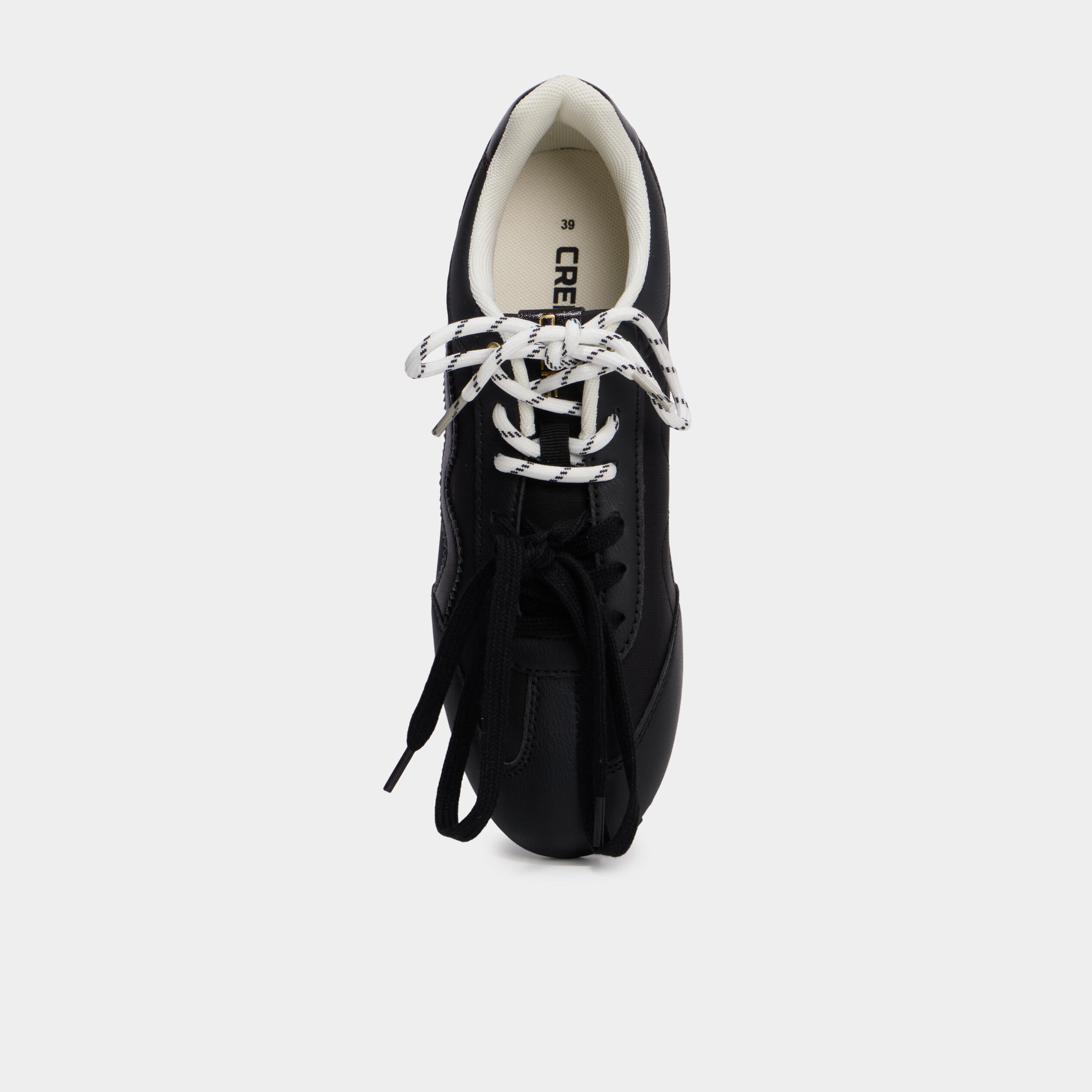 Baskets &agrave; lacets doubles semelle fine noir femme