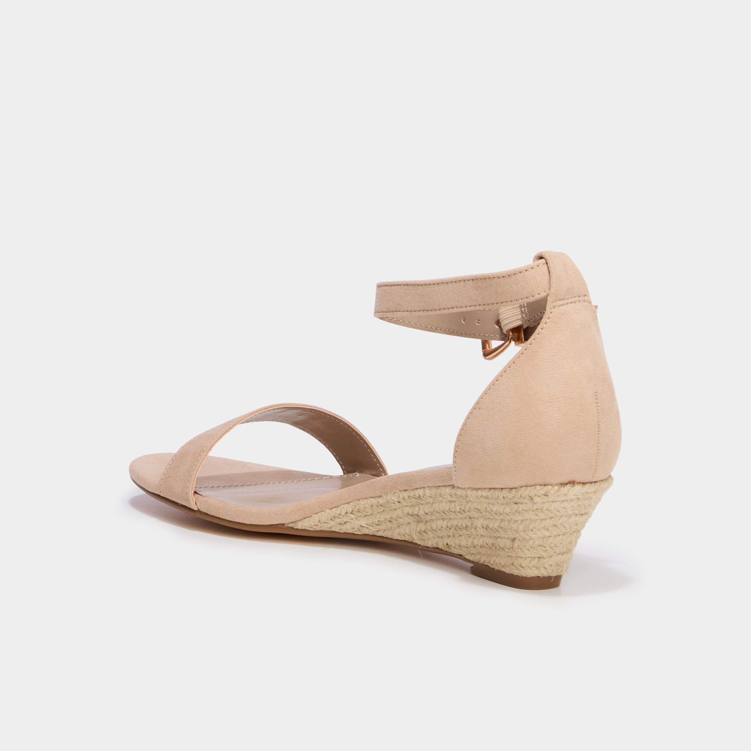 Sandales &agrave; talons compens&eacute;s creme femme