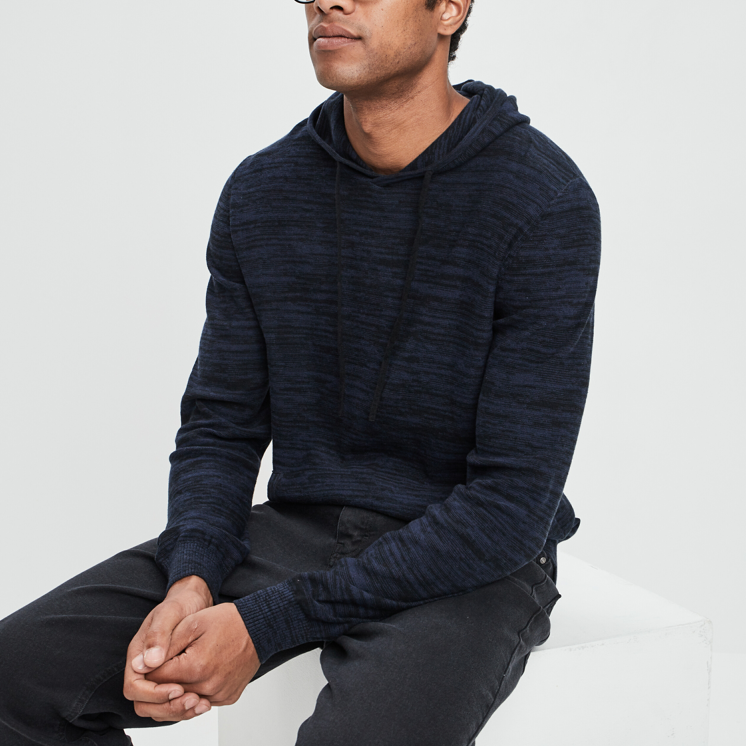 Pull à capuche bleu foncé homme