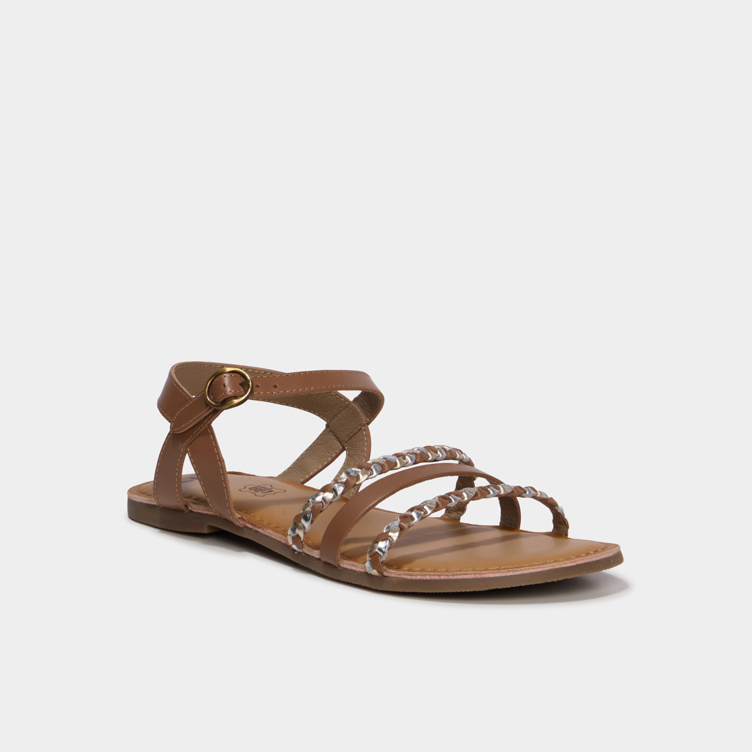 Sandales plates tr&eacute;ss&eacute;es en cuir marron femme