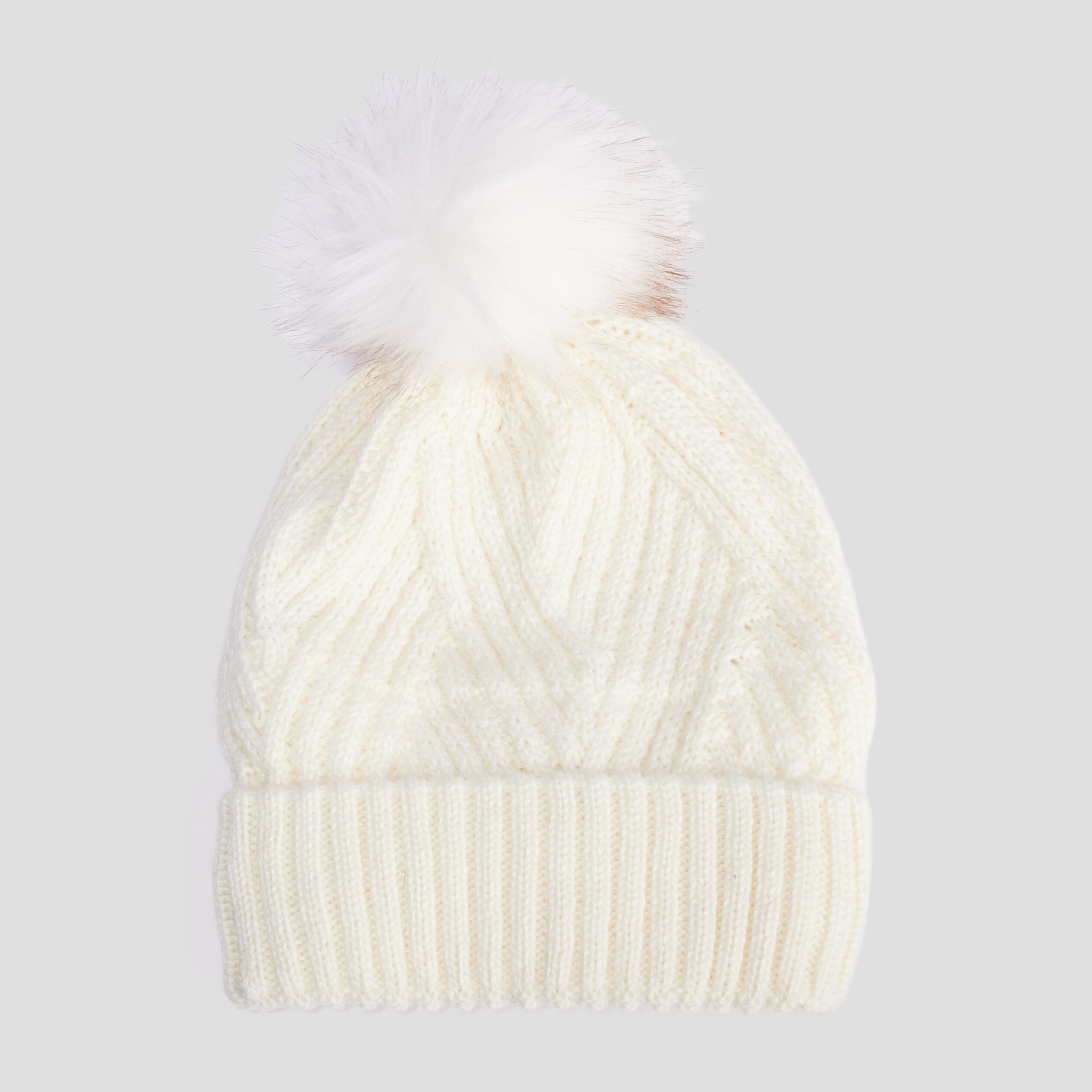 Bonnet &agrave; pompon ivoire femme