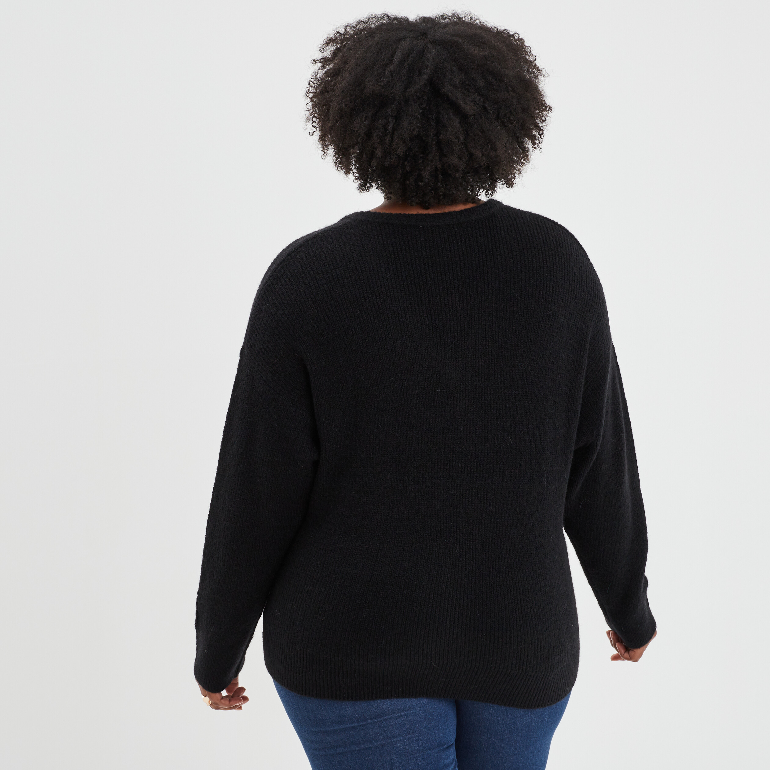 Pull manches chauves-souris col en V noir femme grande taille