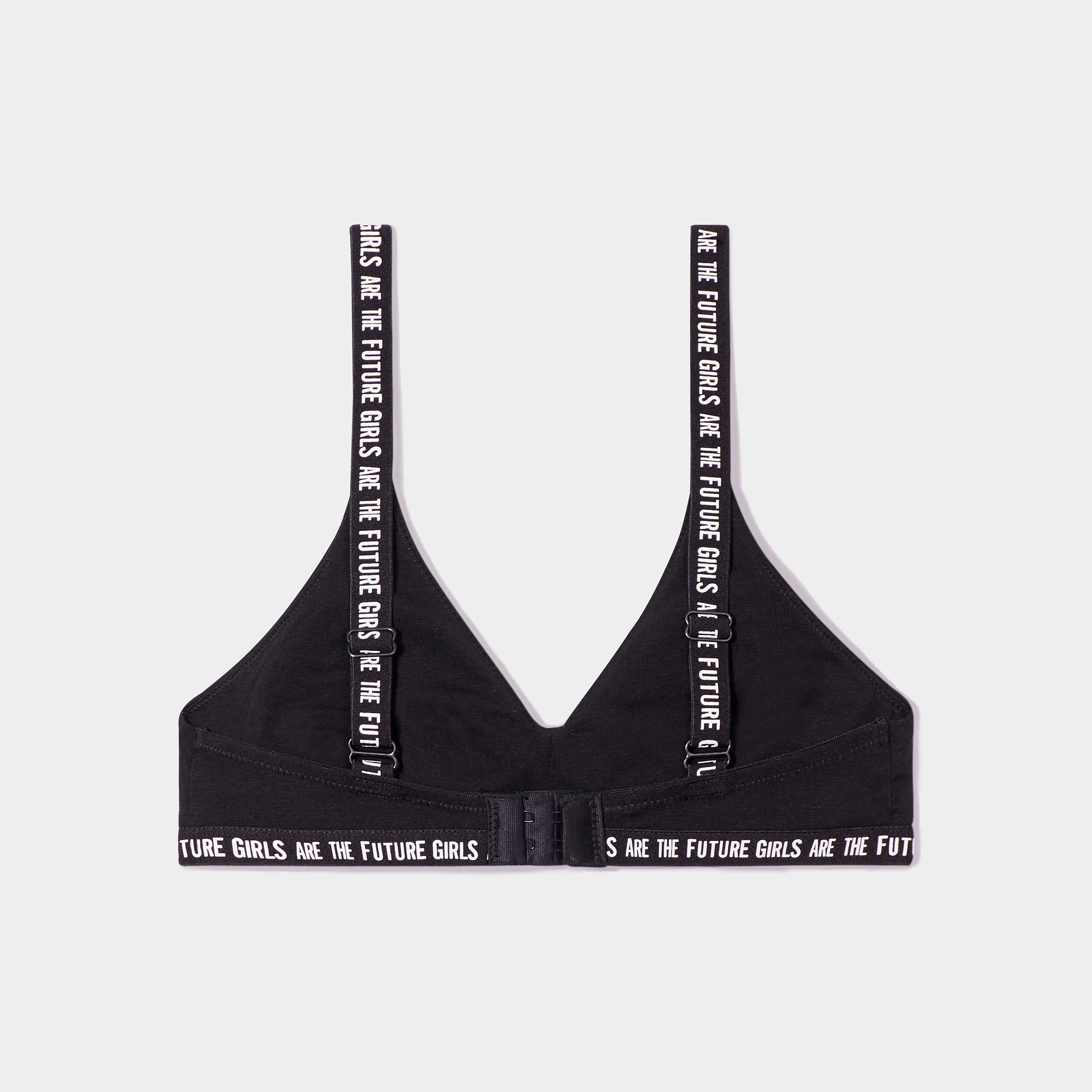 lot 2 brassieres forme triangle coton noir fille Lot 2 brassières forme triangle coton noir fille
