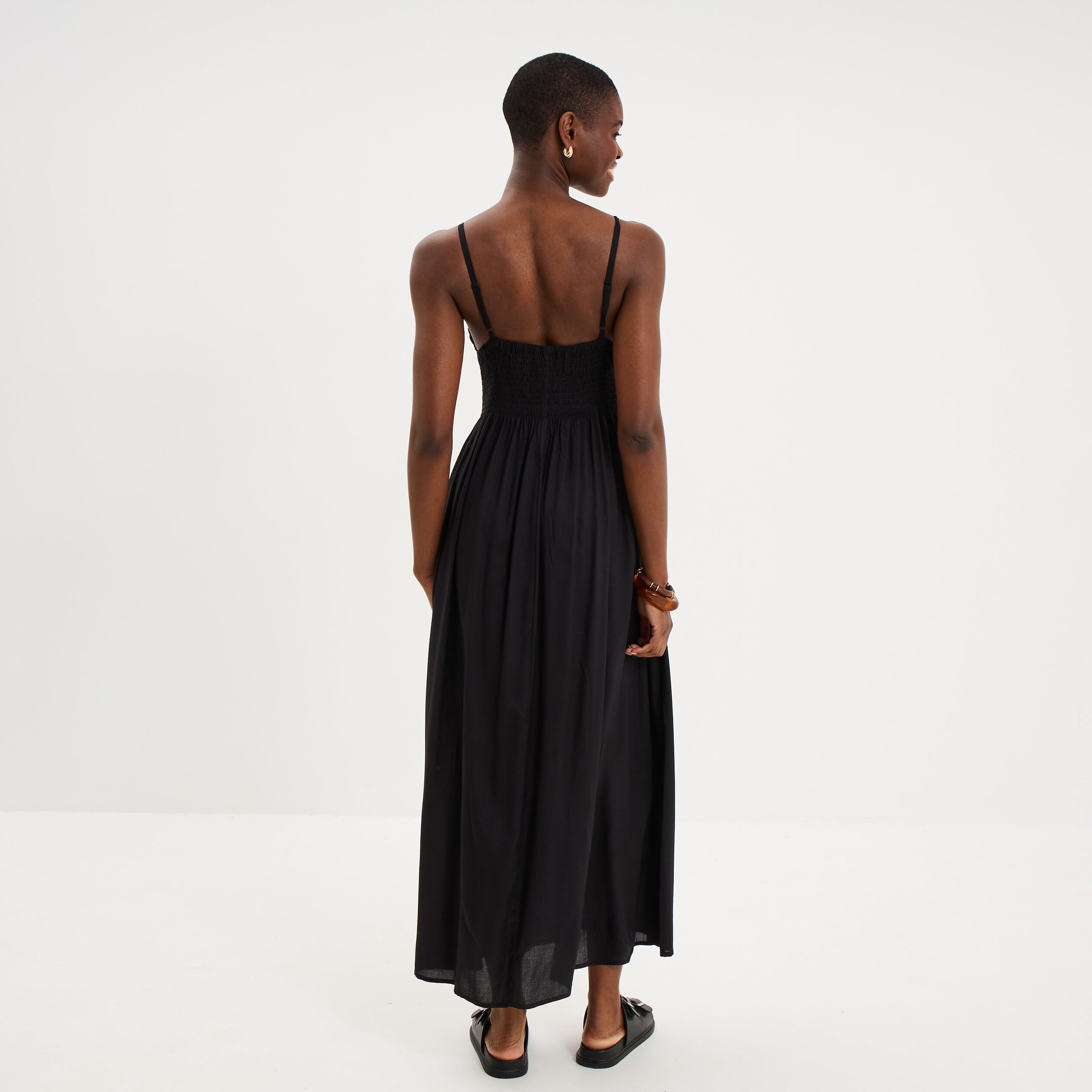 Robe longue buste effet crochet noir femme