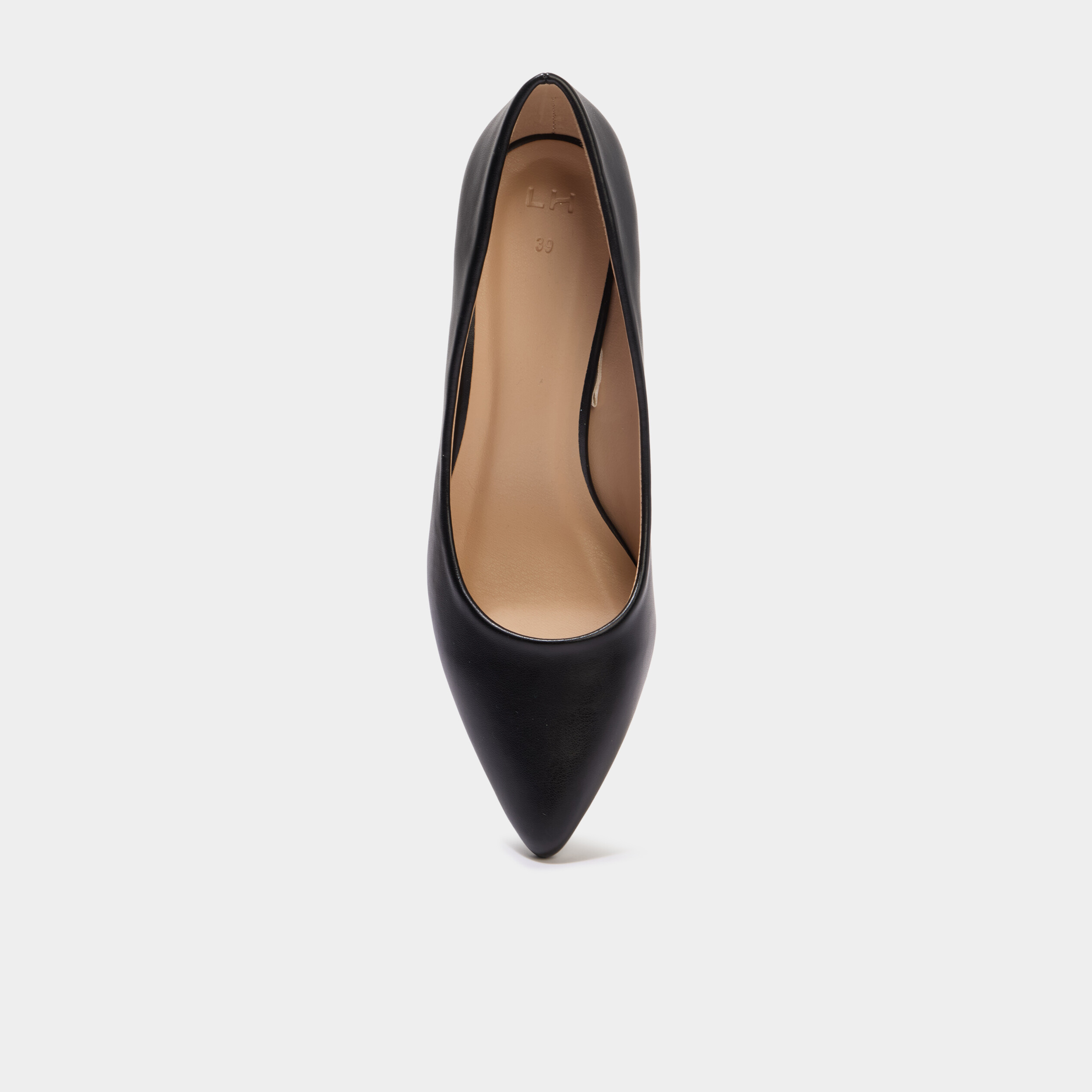 Escarpins &agrave; bouts pointus noir femme