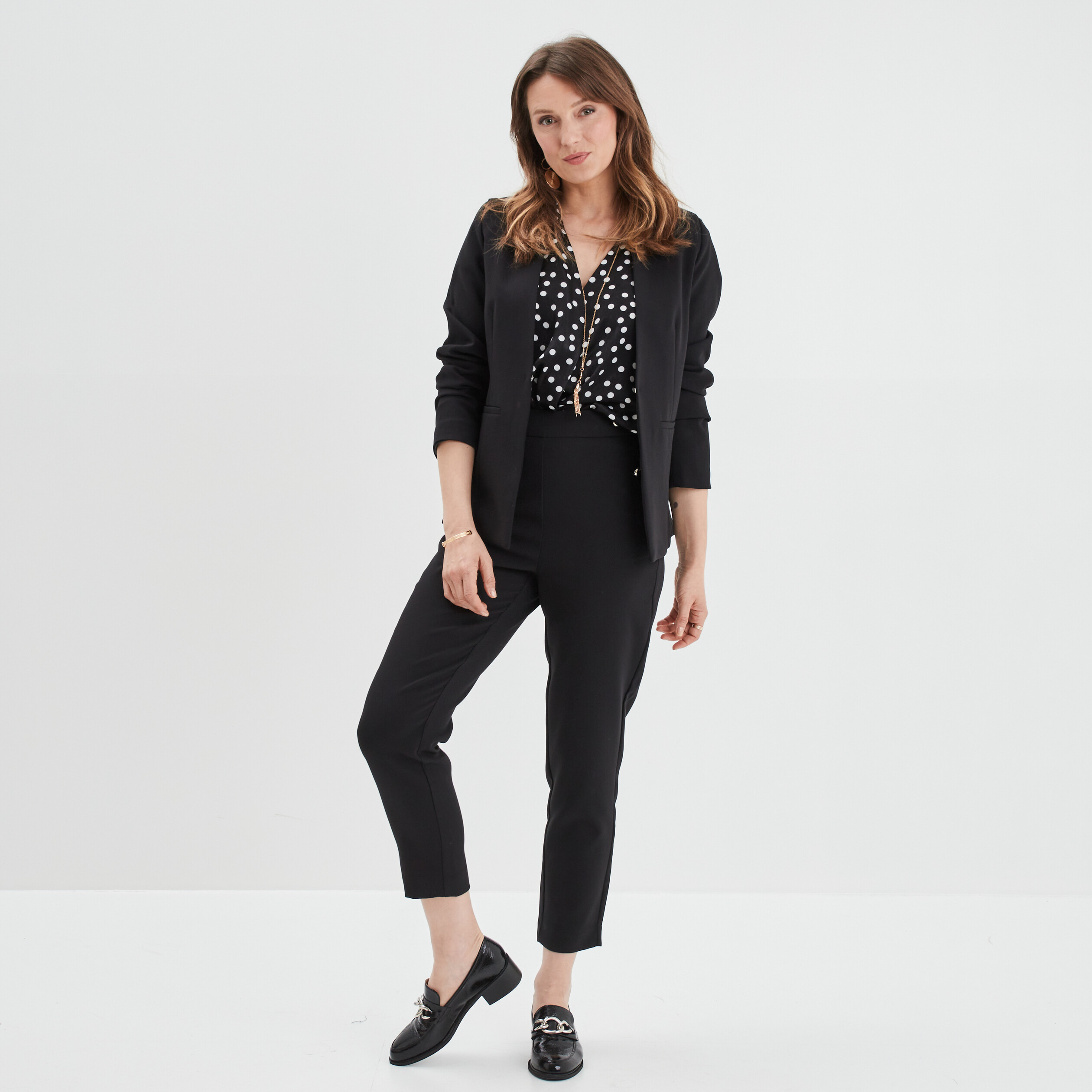 blouse bijoux col en v manches courtes noir femme Blouse bijoux col en V manches courtes noir femme