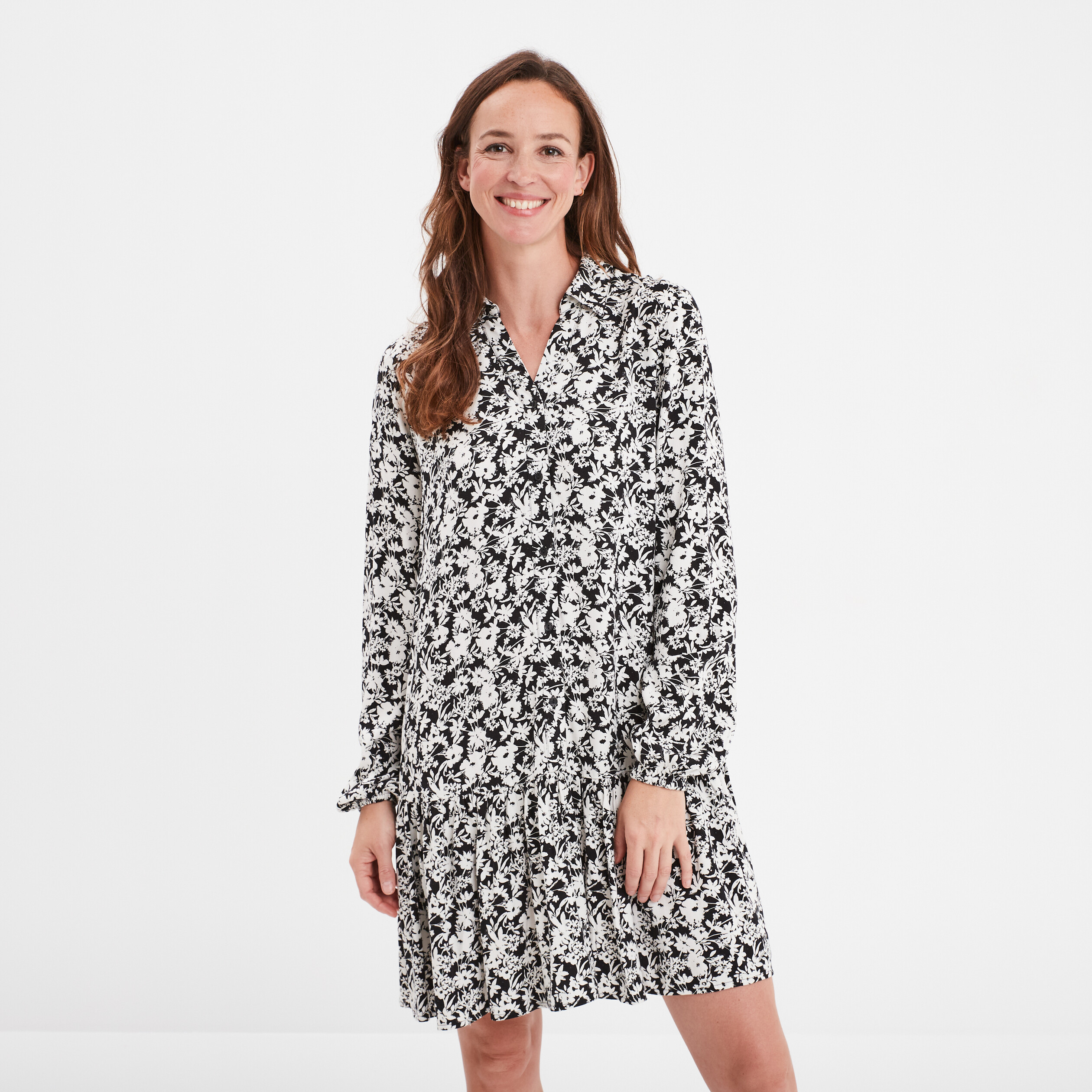 robe evasee fluide manches bouffantes noir femme Robe évasée fluide manches bouffantes noir femme