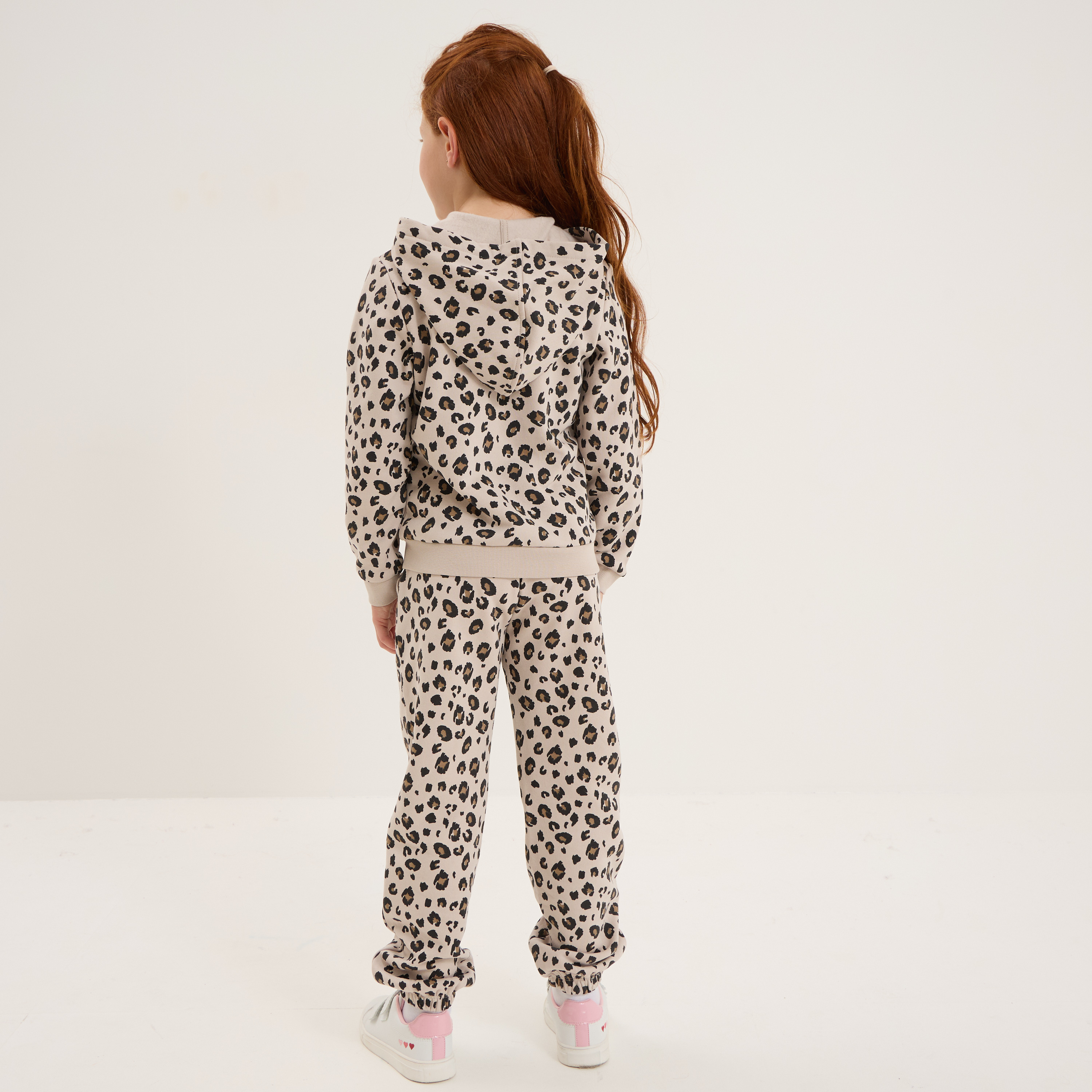 sweat zippe a capuche sable fille Sweat zippé à capuche sable fille