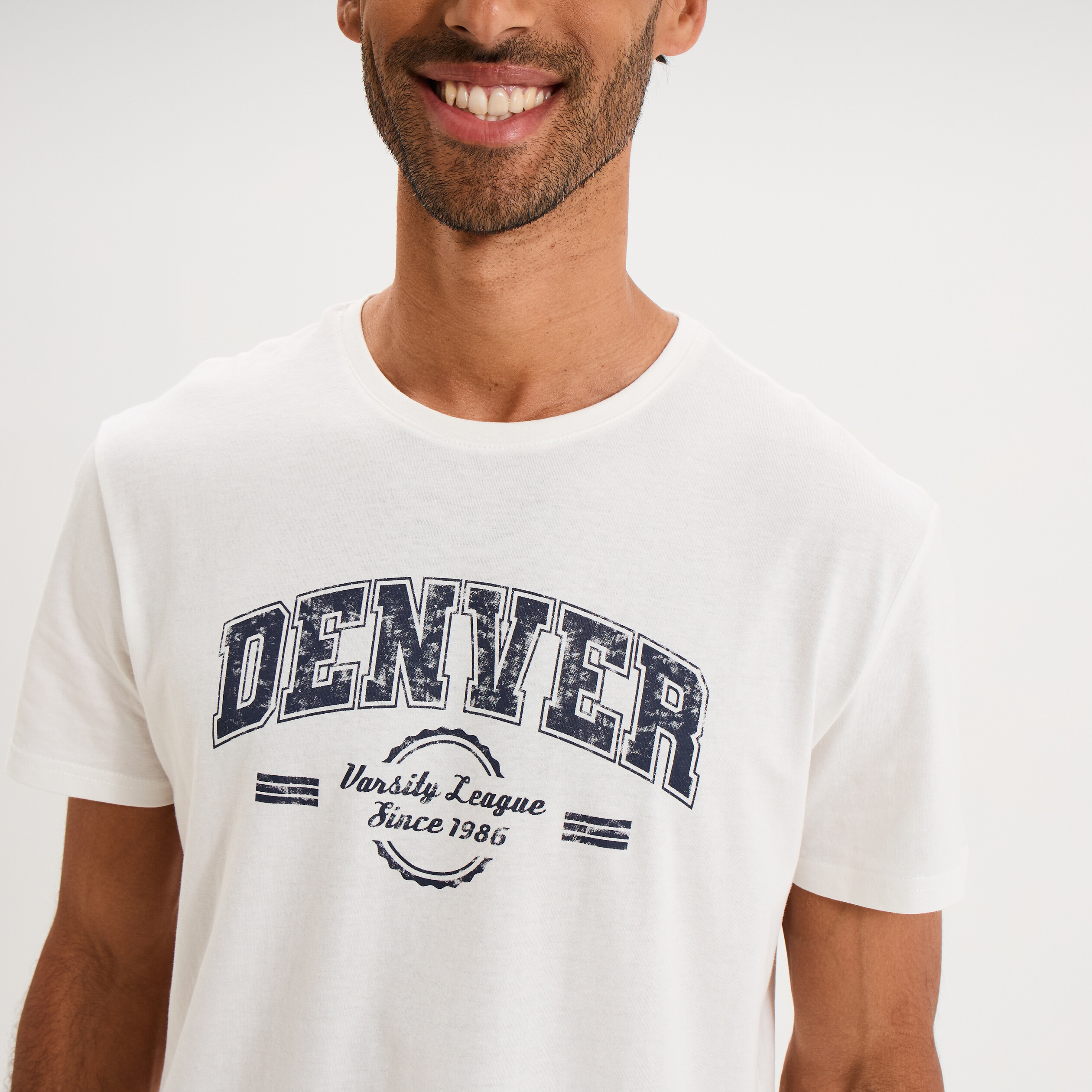 Ensemble pyjama t-shirt et short blanc homme