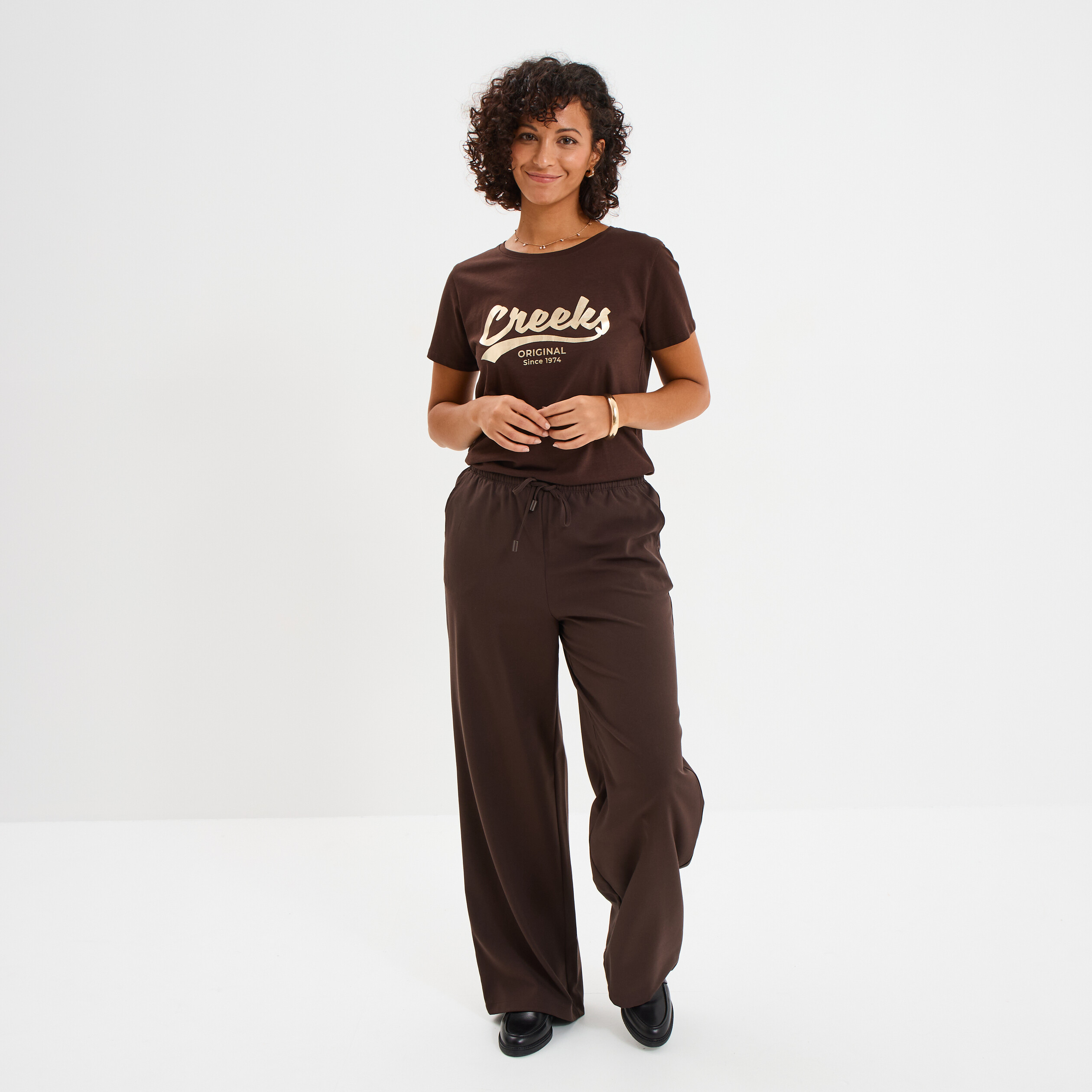 Pantalon large &eacute;lastiqu&eacute; marron fonc&eacute; femme