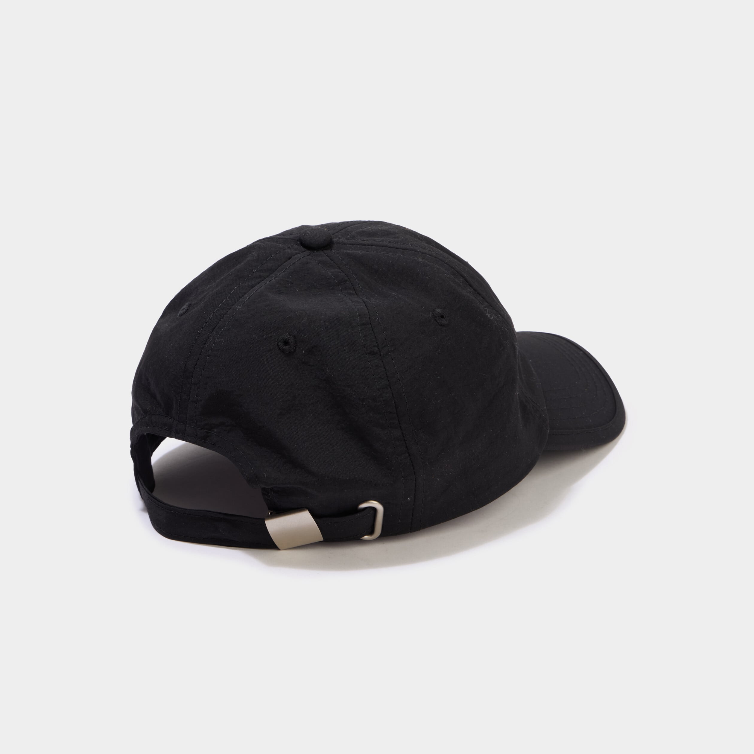 Casquette avec bride ajustable noir homme