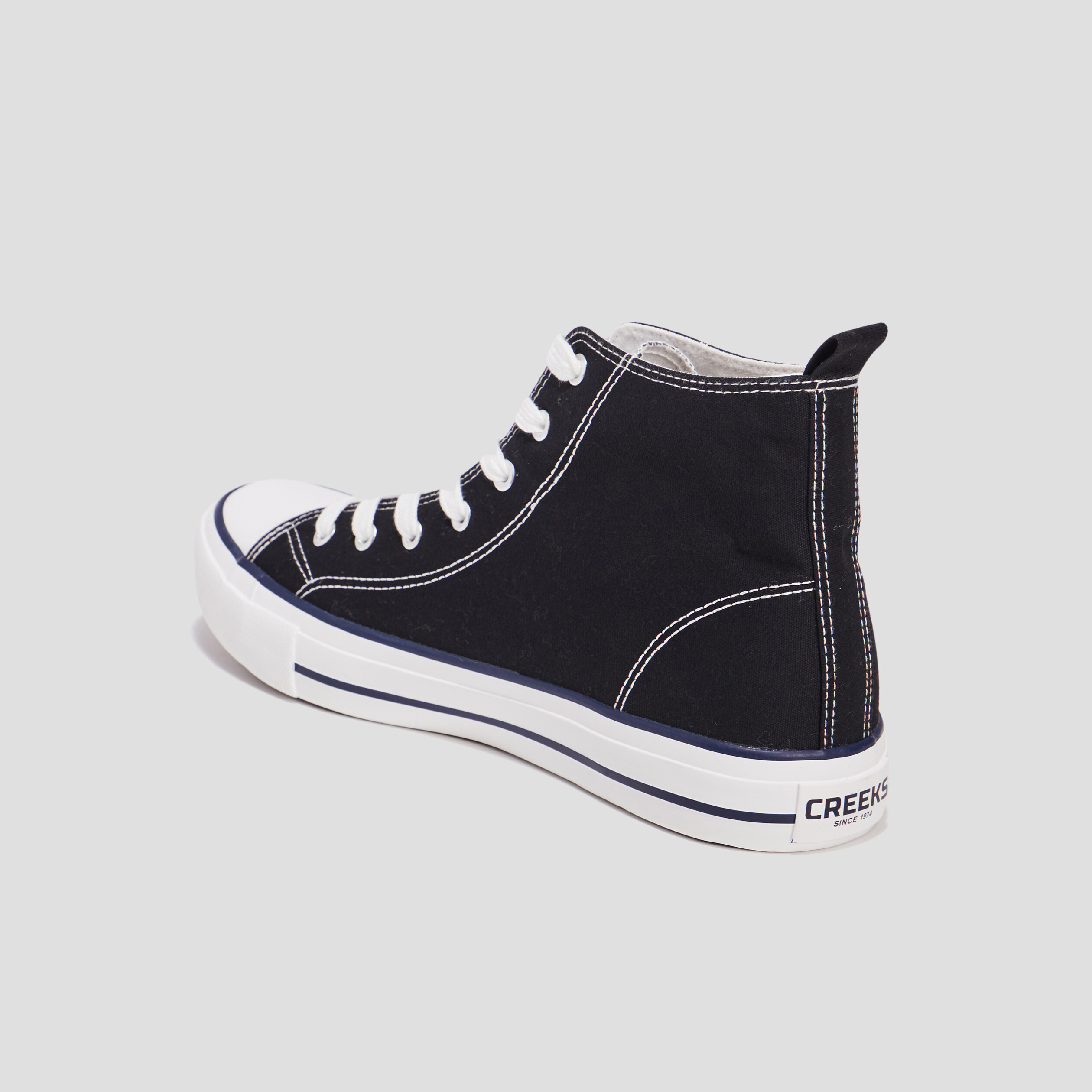 Baskets &agrave; lacets montantes en toile noir homme