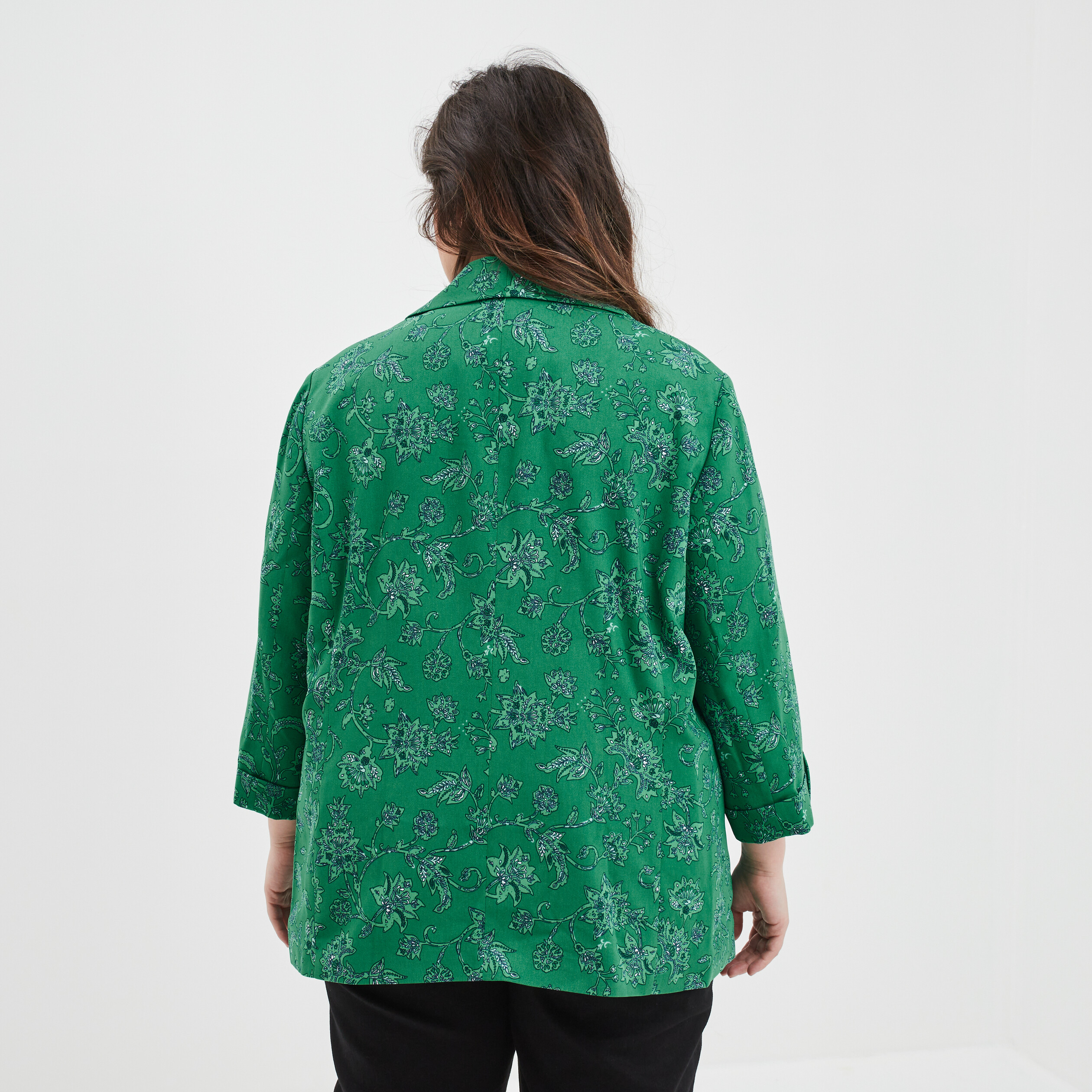 veste droite manches 34 a revers vert femmegt Veste droite manches 3/4 à revers vert femme grande taille