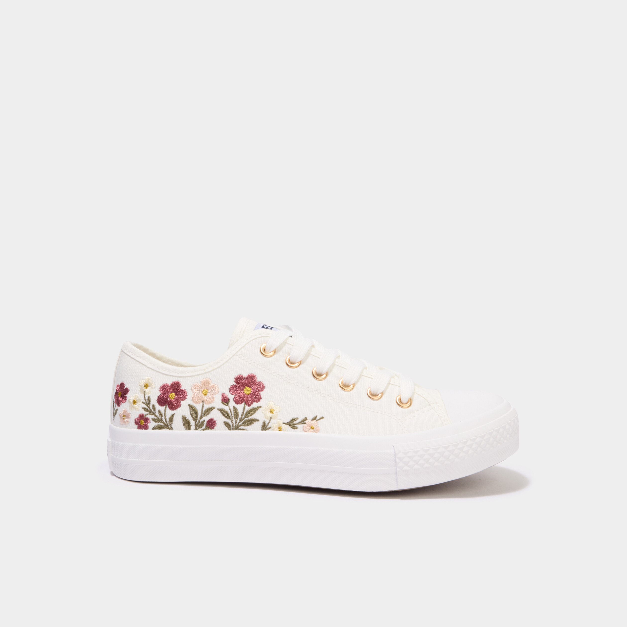 Tennis basses en toile brod&eacute;es blanc femme