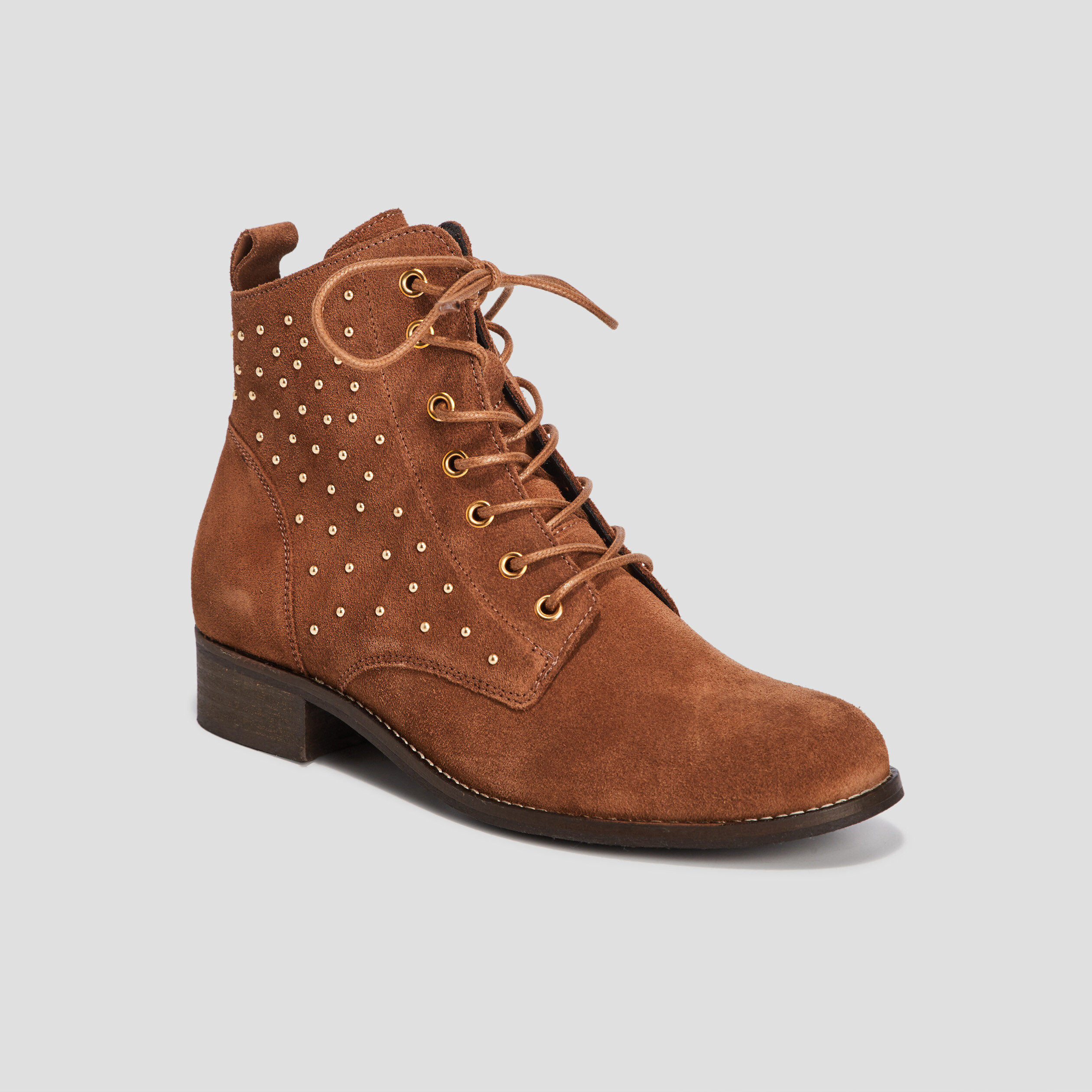 Bottines en cuir avec clous marron femme