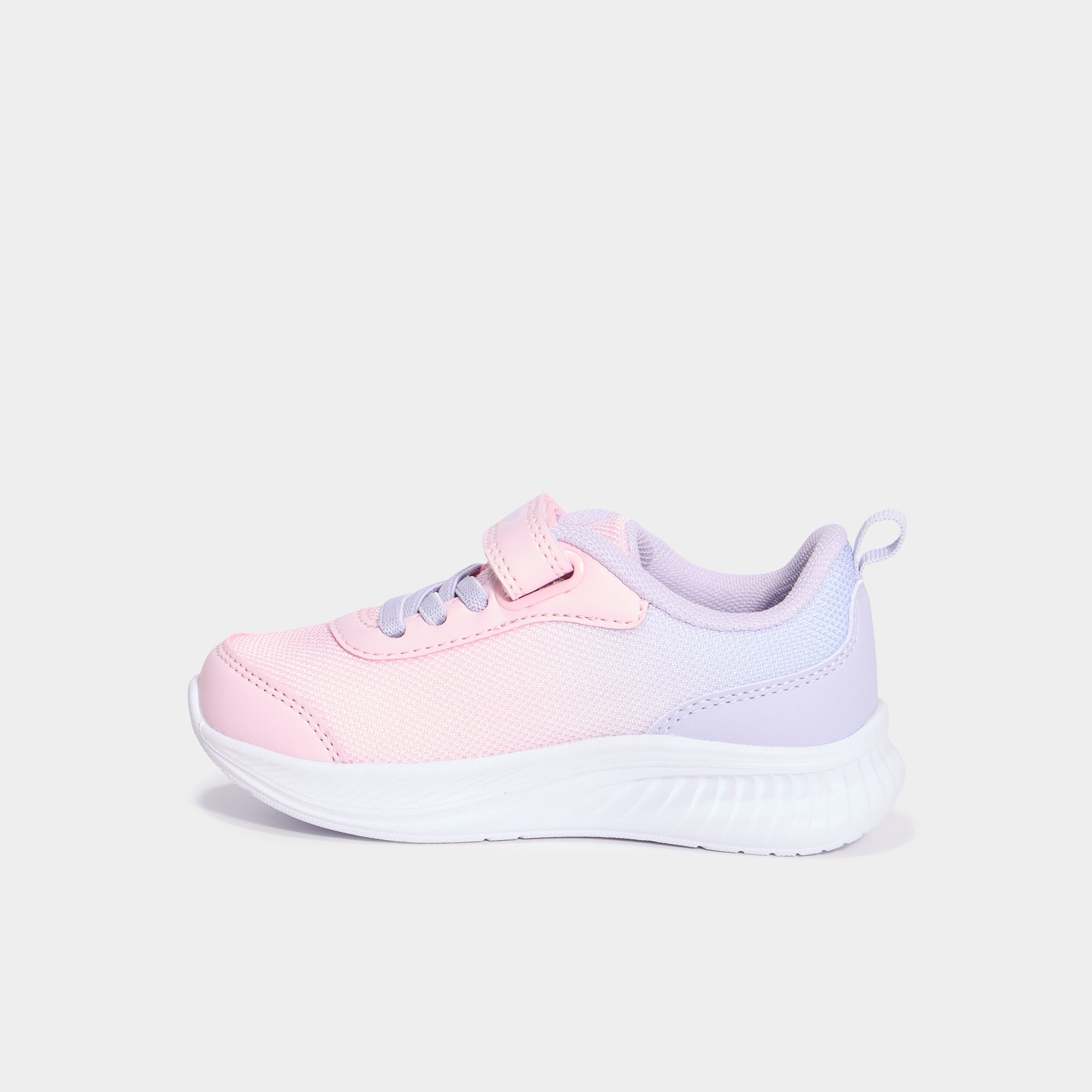 baskets running a scratchs rose fille Baskets running à scratchs rose fille