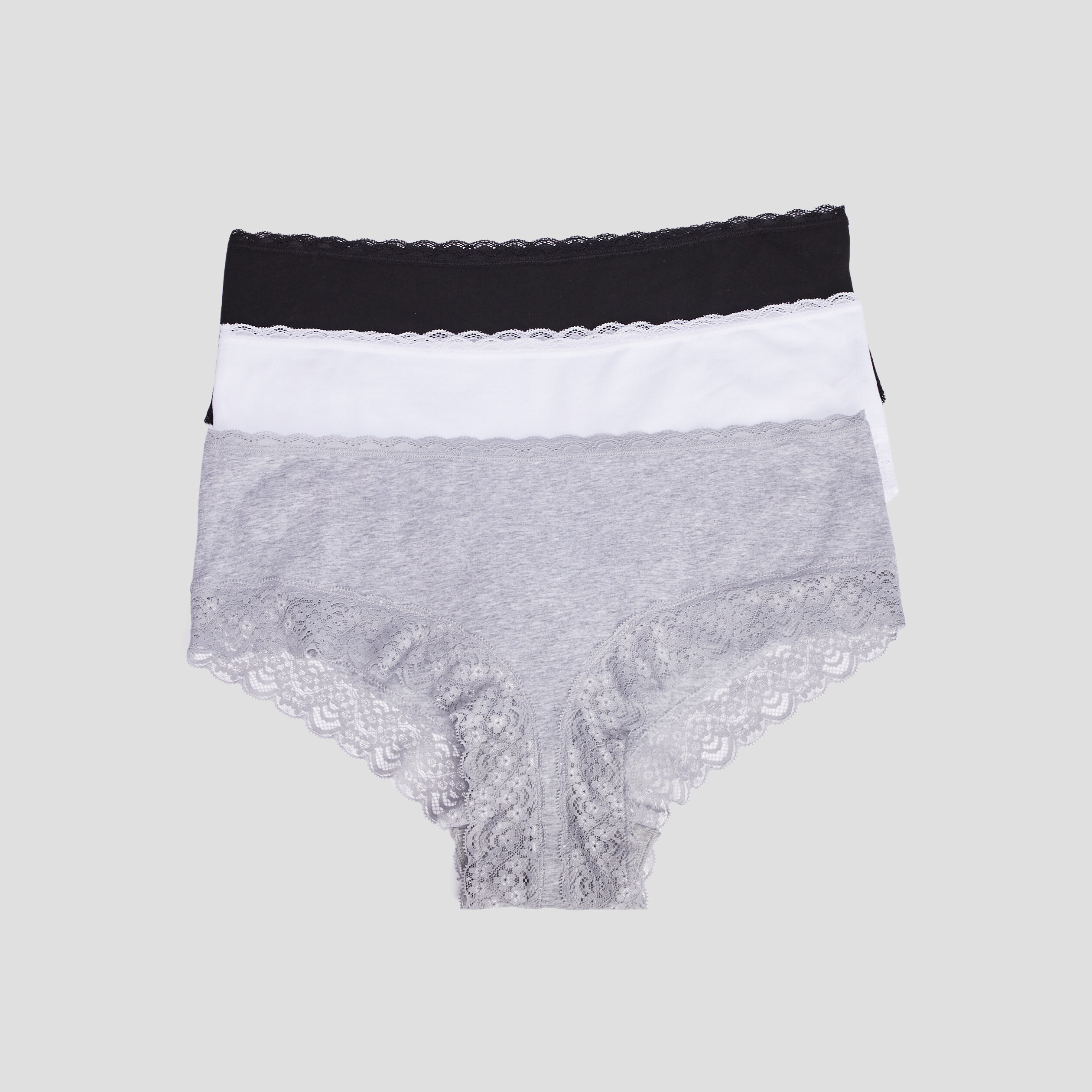 lot 3 shortys noir femmegt Lot 3 shortys noir femme grande taille