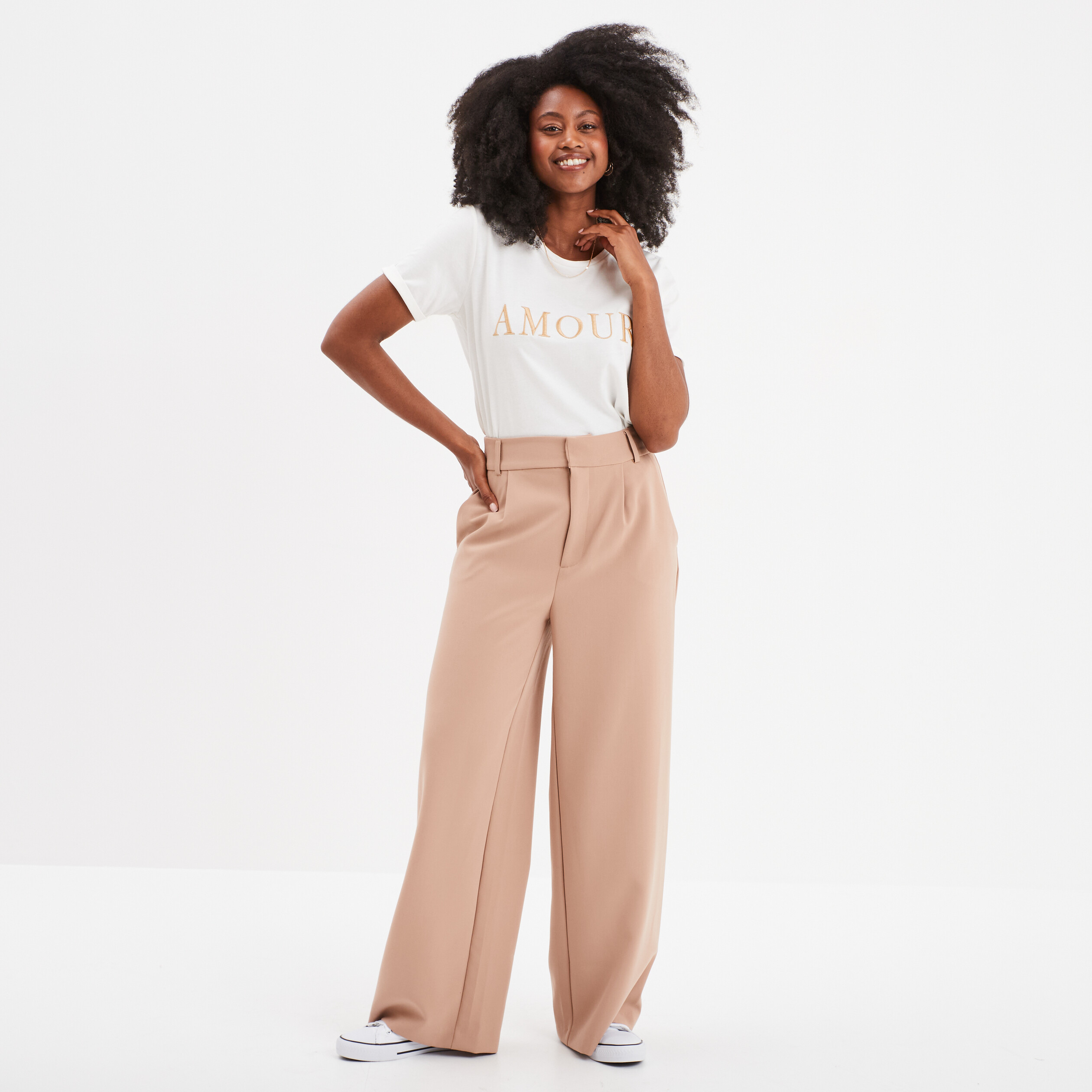 t shirt brode manches courtes coton blanc femme T-shirt brodé manches courtes coton blanc femme
