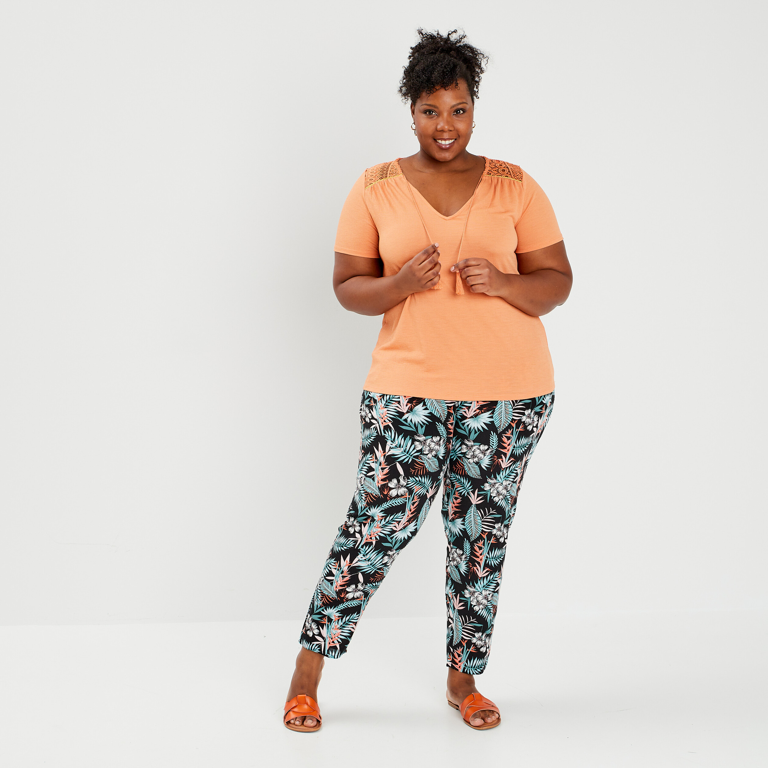 T-shirt avec cordons et dentelle orange corail femme grande taille