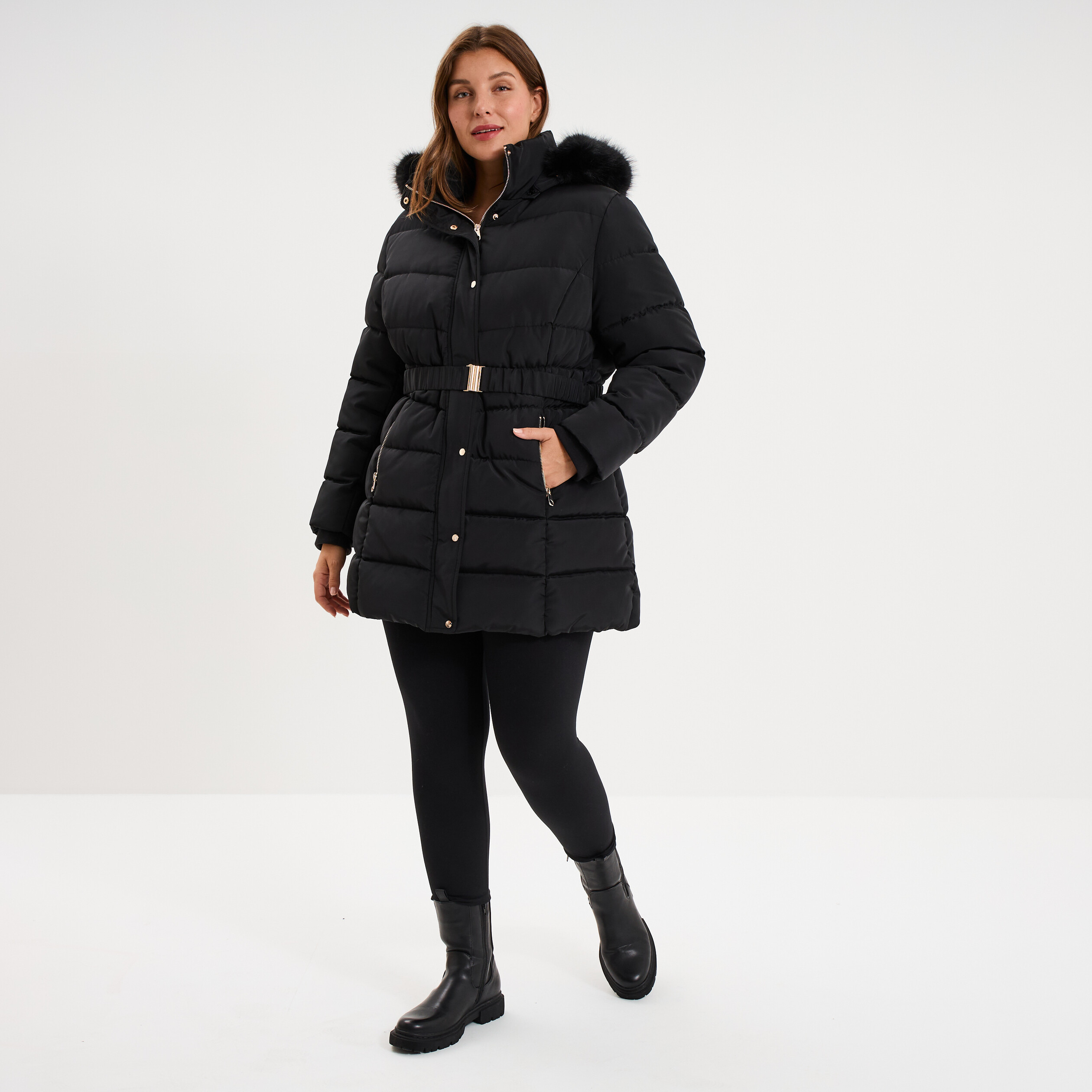 Doudoune mi-longue ceintur&eacute;e &agrave; capuche noir femme grande taille