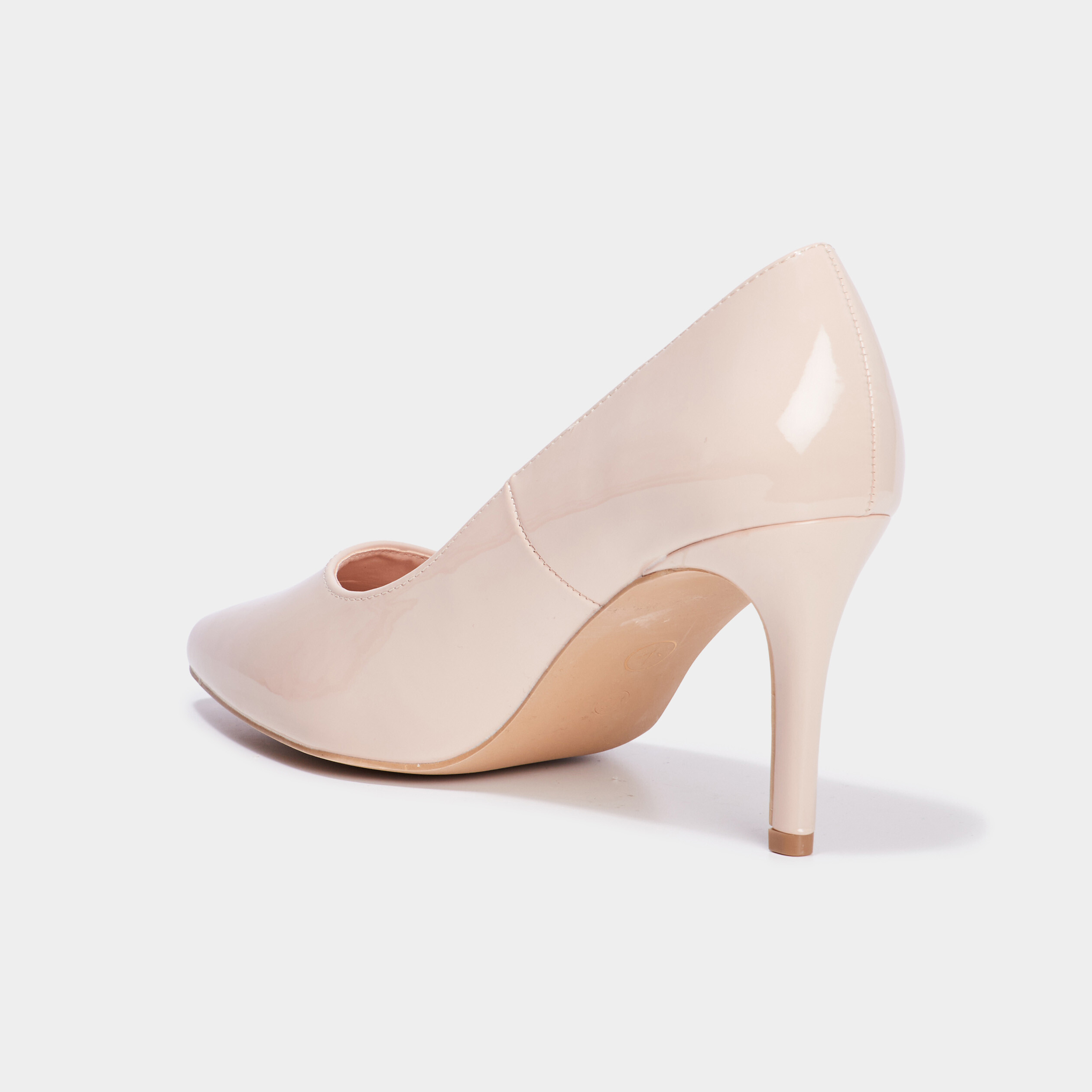 Escarpins vernis &agrave; talons beige femme