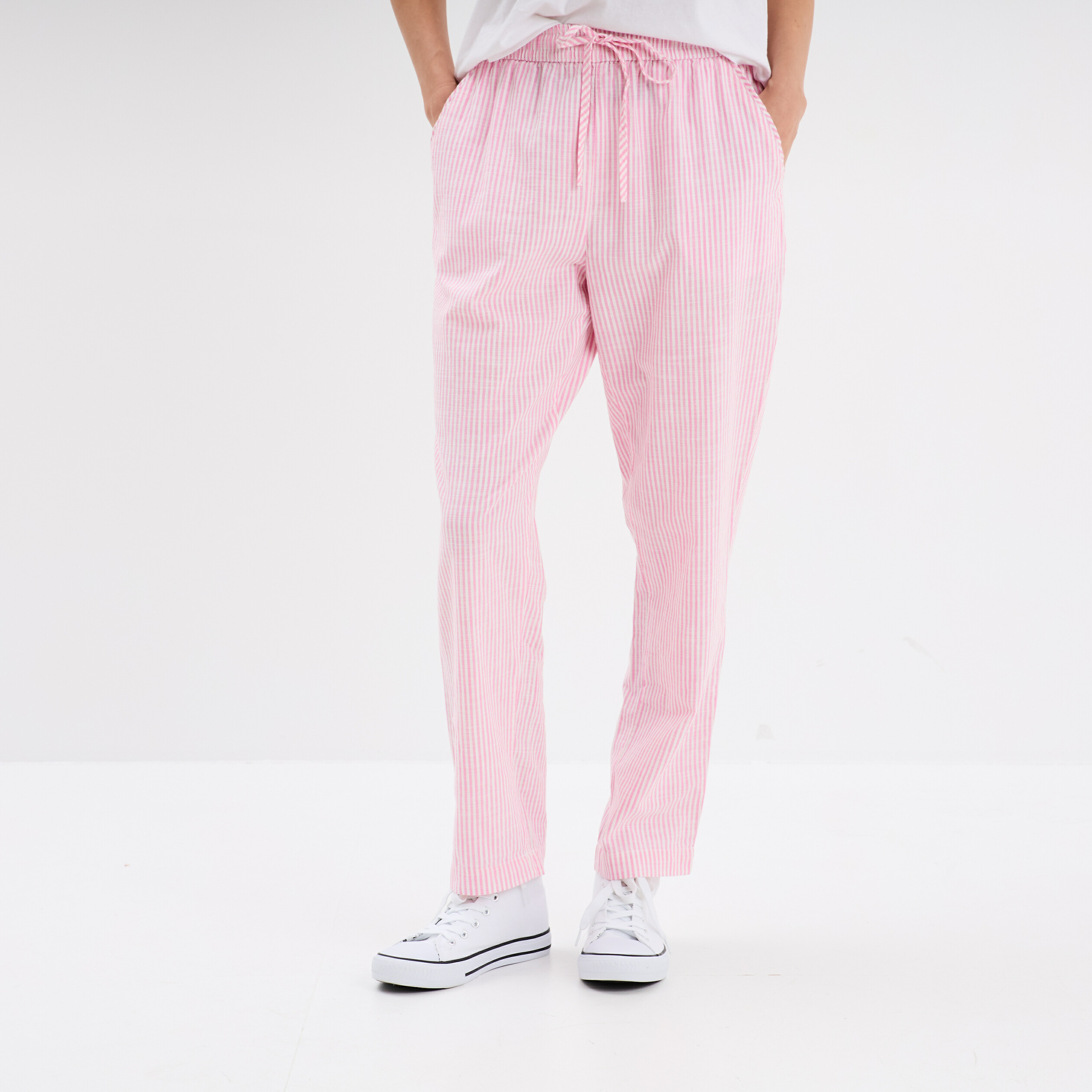 pantalon cigarette coton elastique rose clair femme Pantalon cigarette coton élastiqué rose clair femme