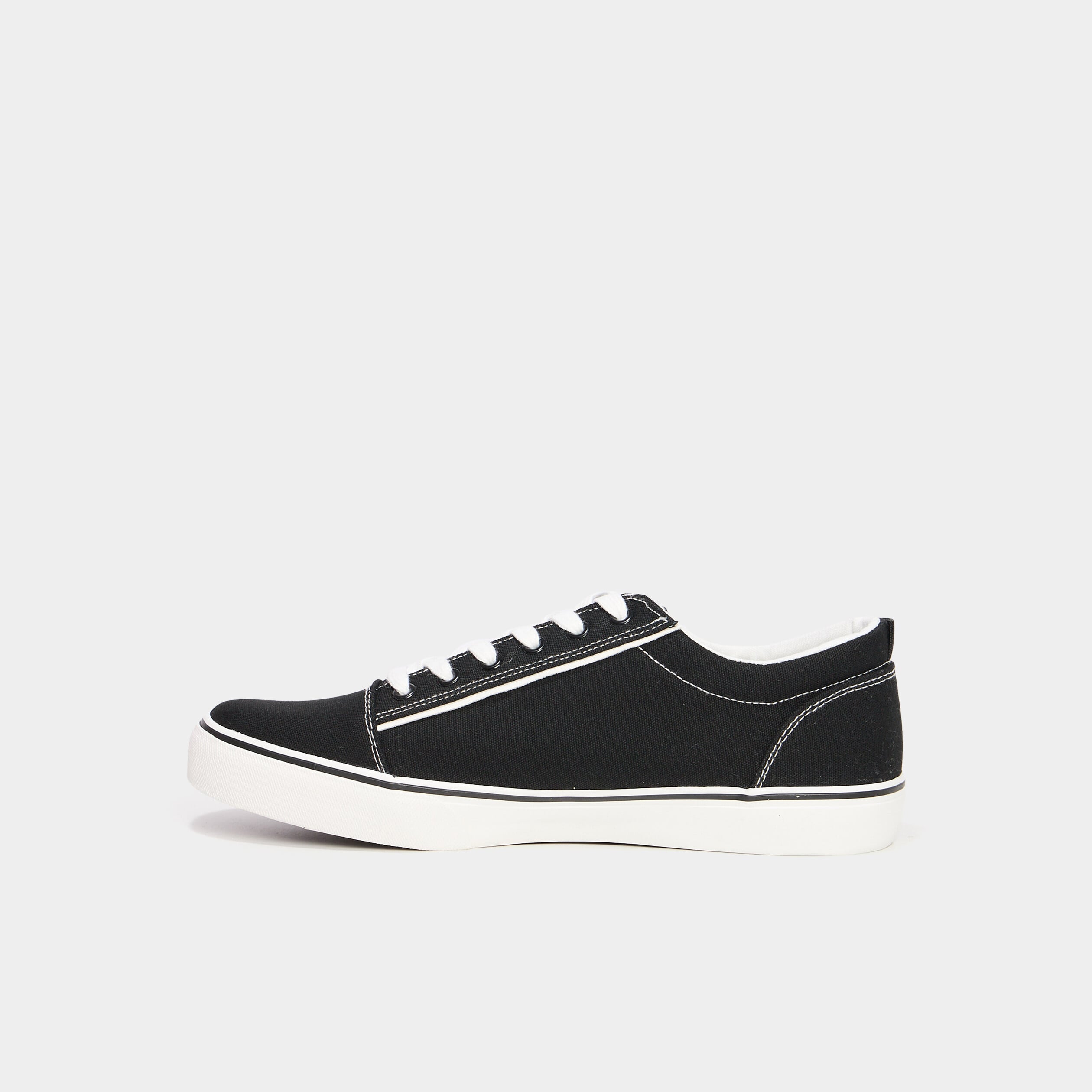Tennis basses en toile &agrave; lacets noir homme