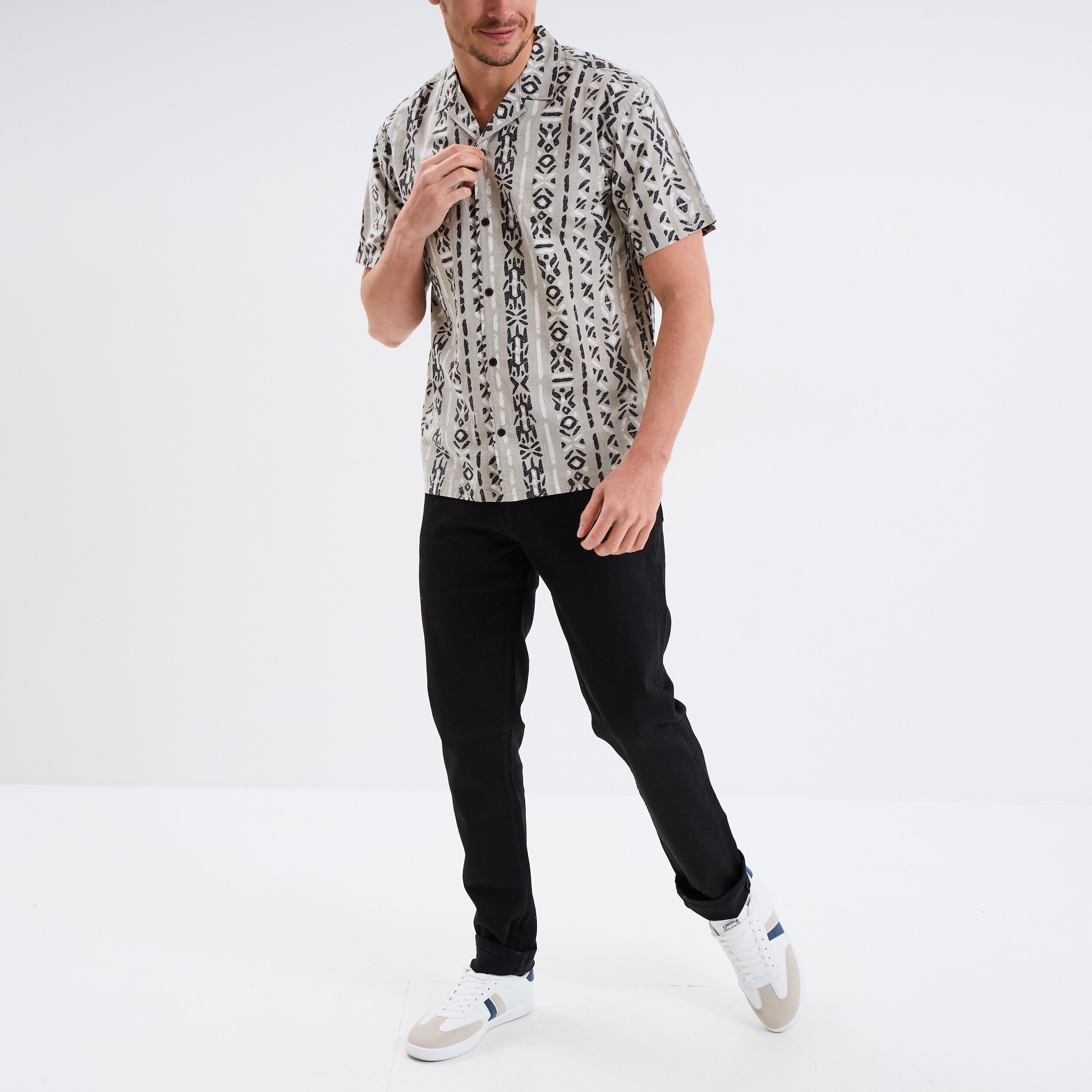 chemise col cubain manches courtes coton taupe homme Chemise col cubain manches courtes coton taupe homme