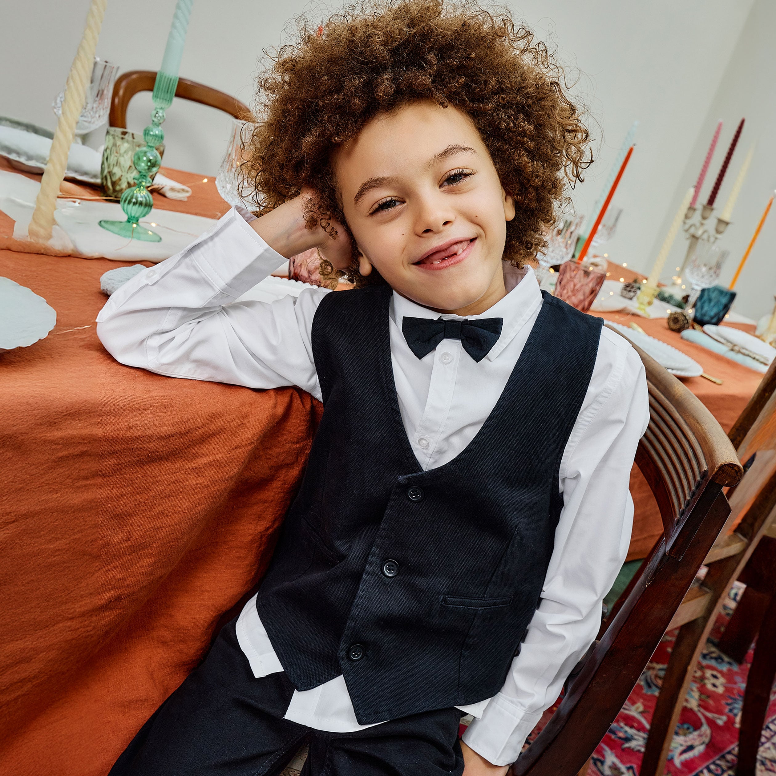 Ensemble 3 pi&egrave;ces chemise veste noeud noir gar&ccedil;on