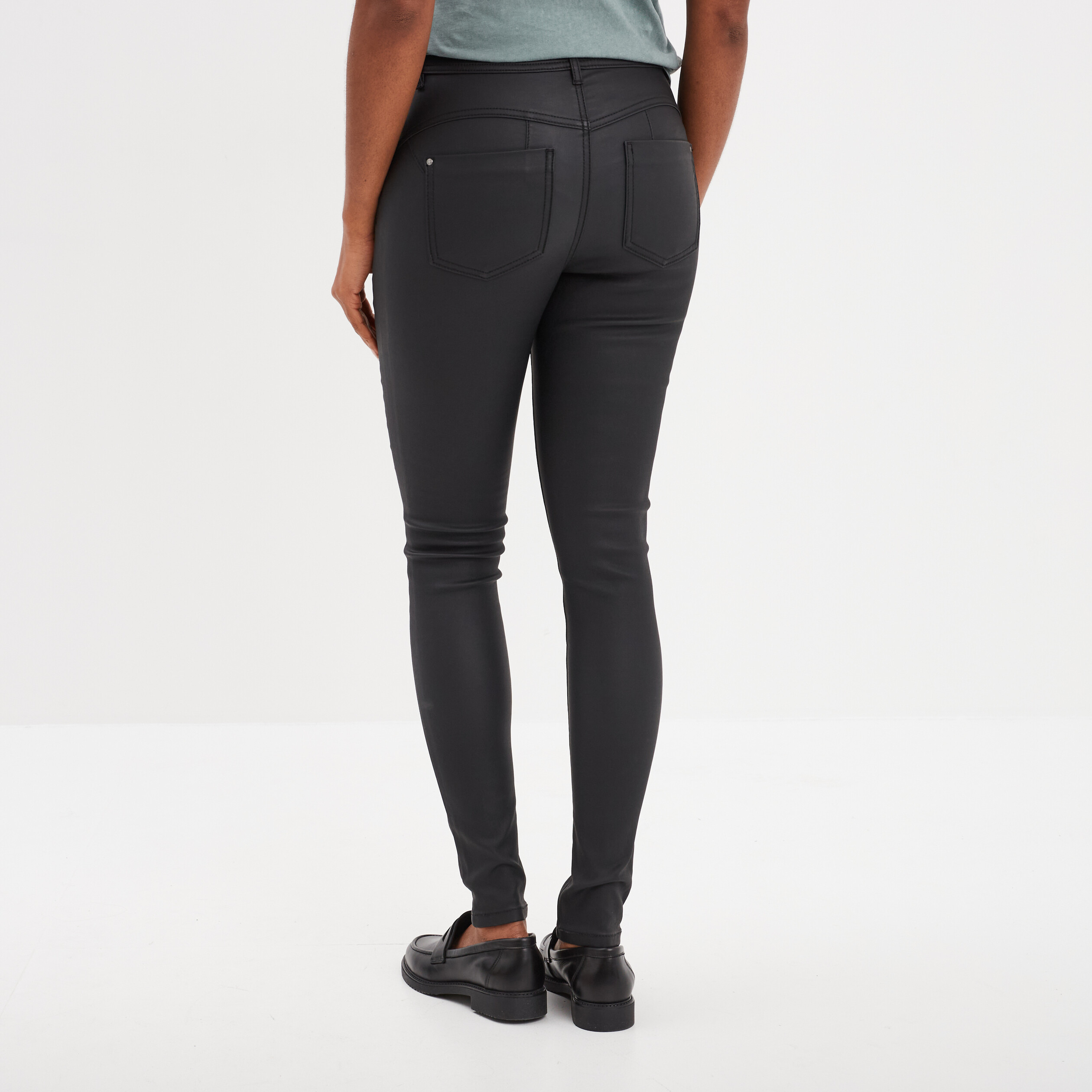 Pantalon enduit skinny push-up noir femme