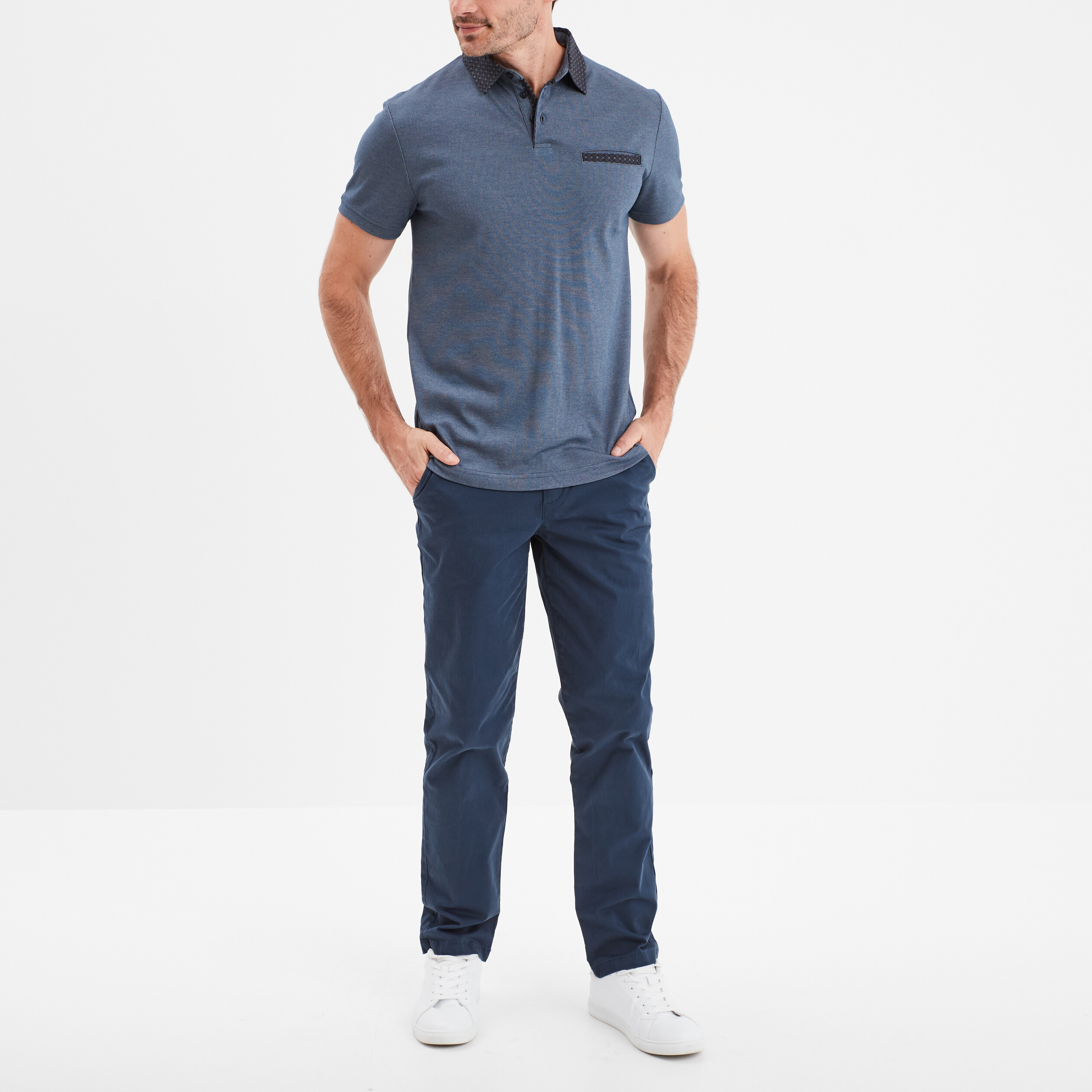 polo droit manches courtes 1 poche buste bleu fonce homme Polo droit manches courtes 1 poche buste bleu foncé homme