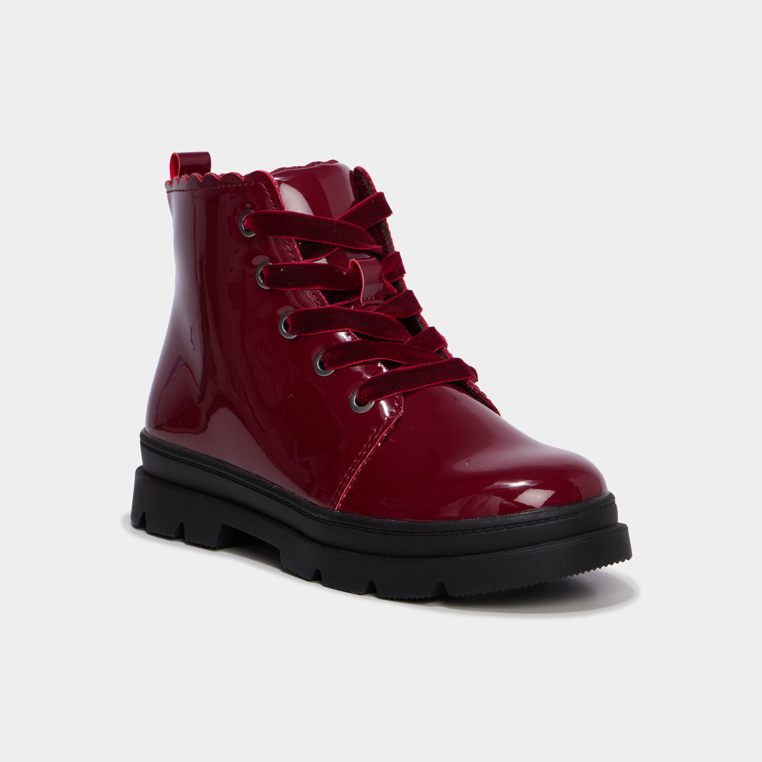 Boots crant&eacute;es vernies bordeaux fille