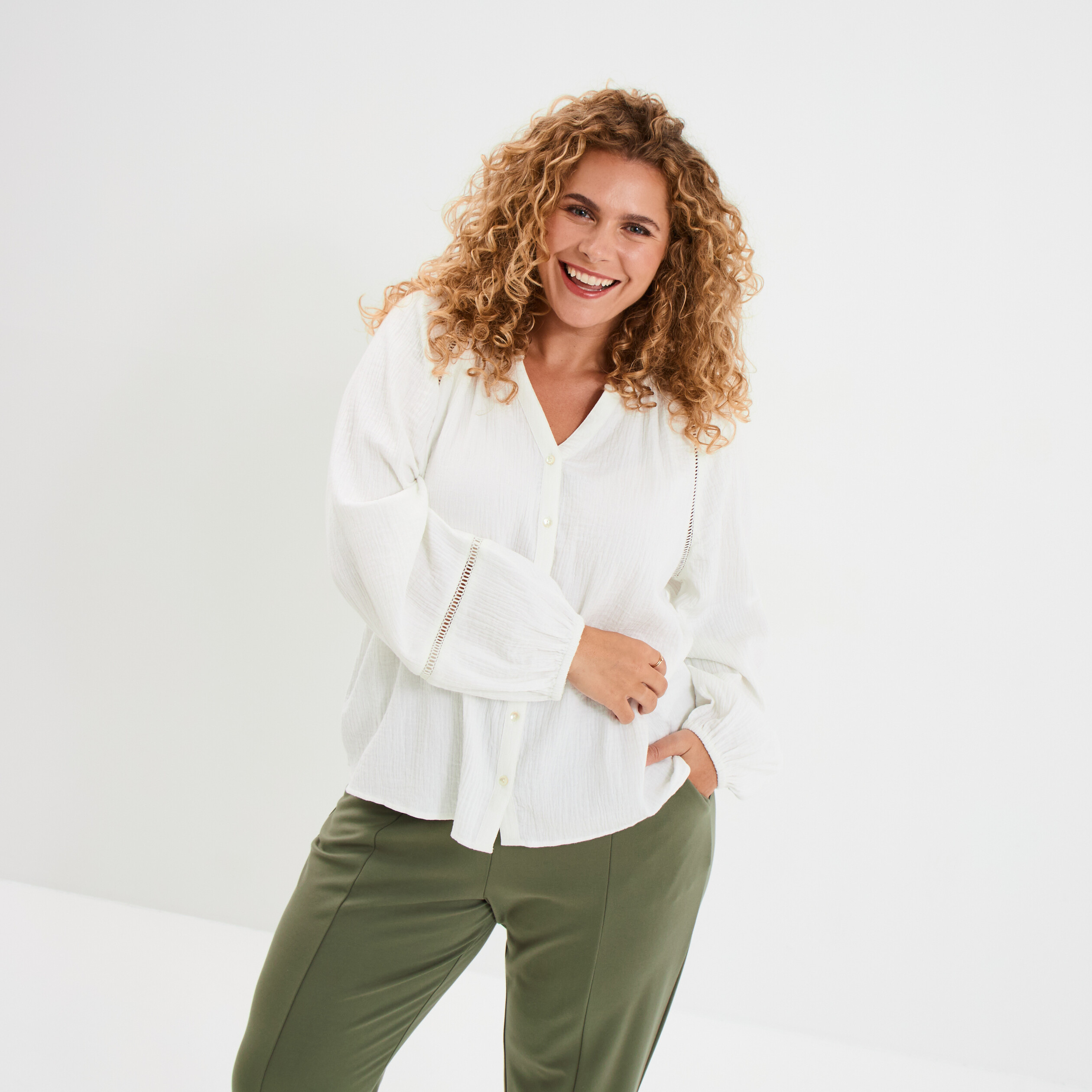 Blouse manches longues gaze de coton blanc femme grande taille