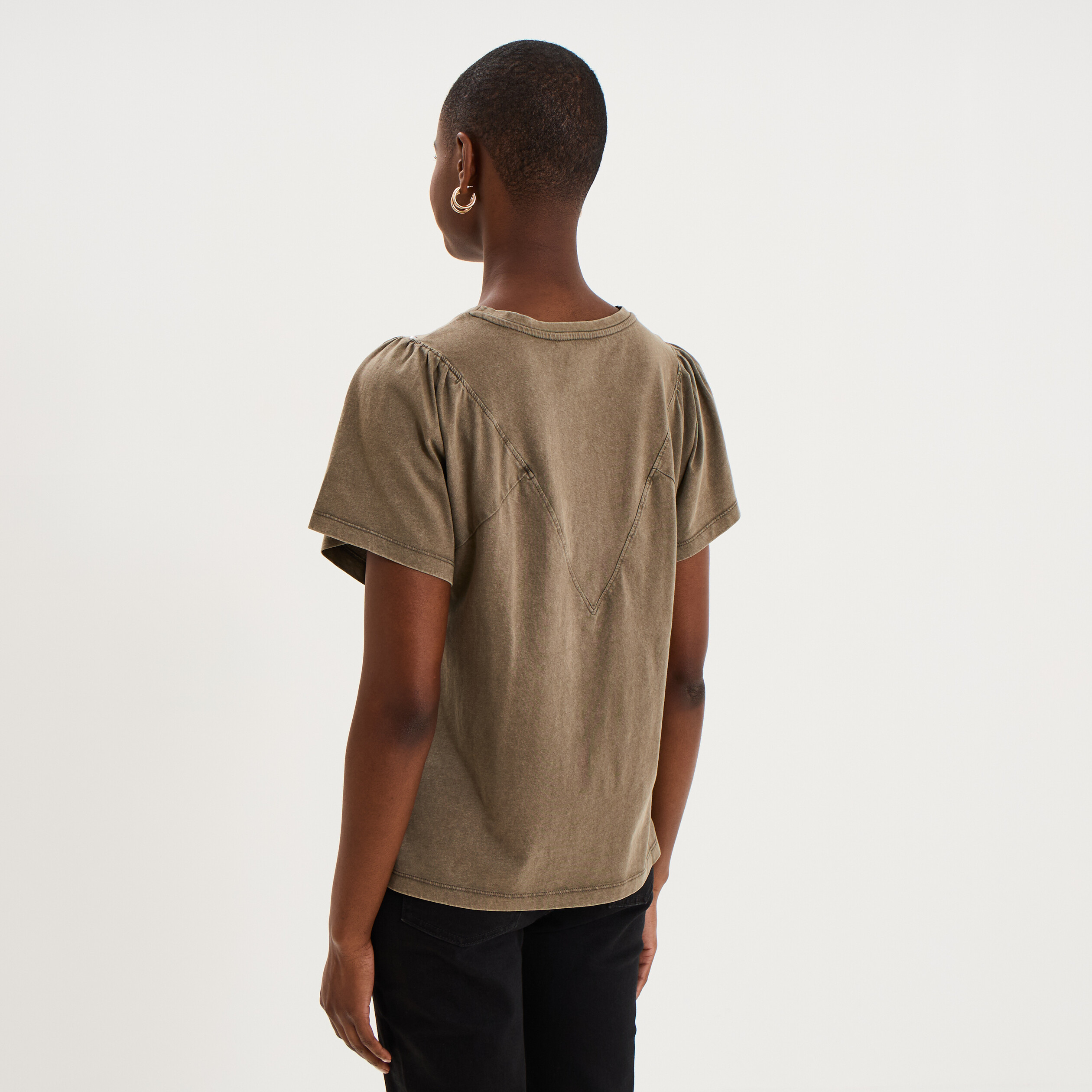 T-shirt d&eacute;tails clous coton taupe femme