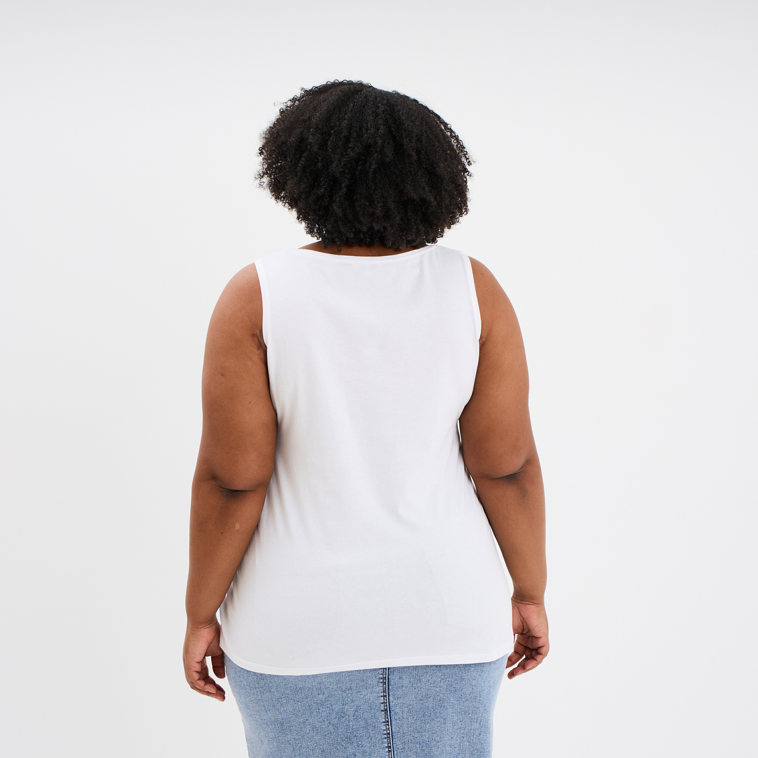 debardeur ajuste sans manches coton blanc femmegt Débardeur ajusté sans manches coton blanc femme grande taille