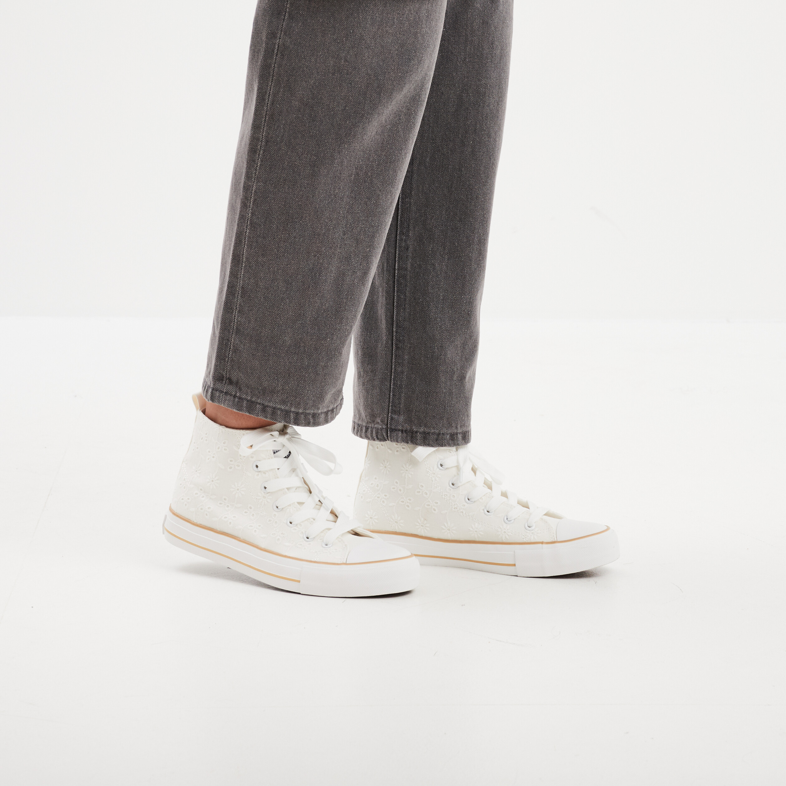 Chaussure best sale ivoire femme