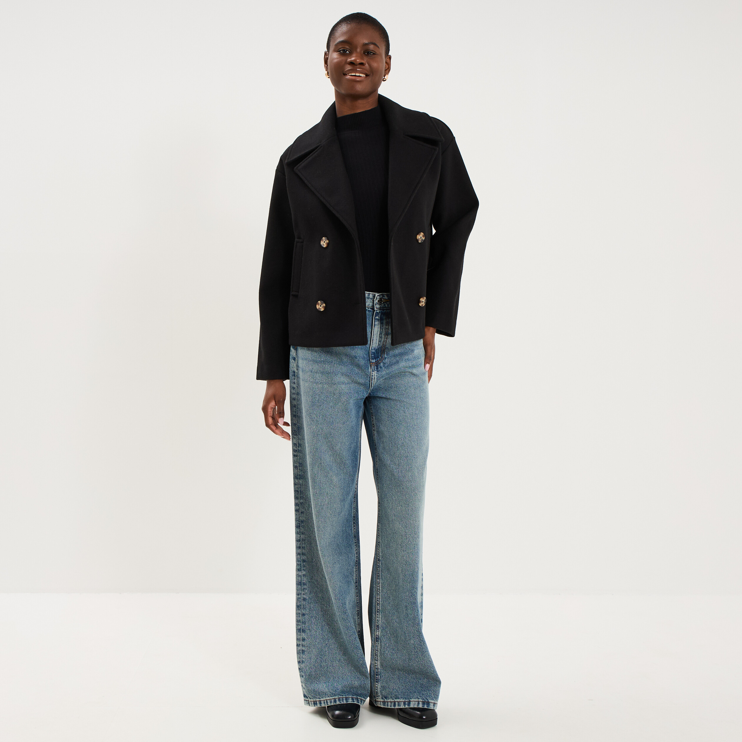 Manteau court double boutonnage noir femme