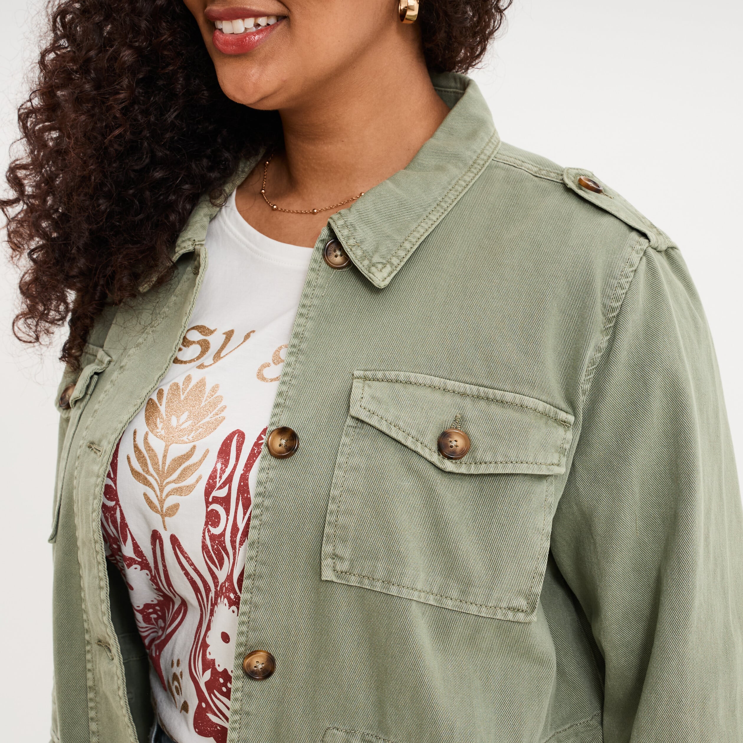 Veste boutonn&eacute;e poches &agrave; rabat vert kaki femme grande taille