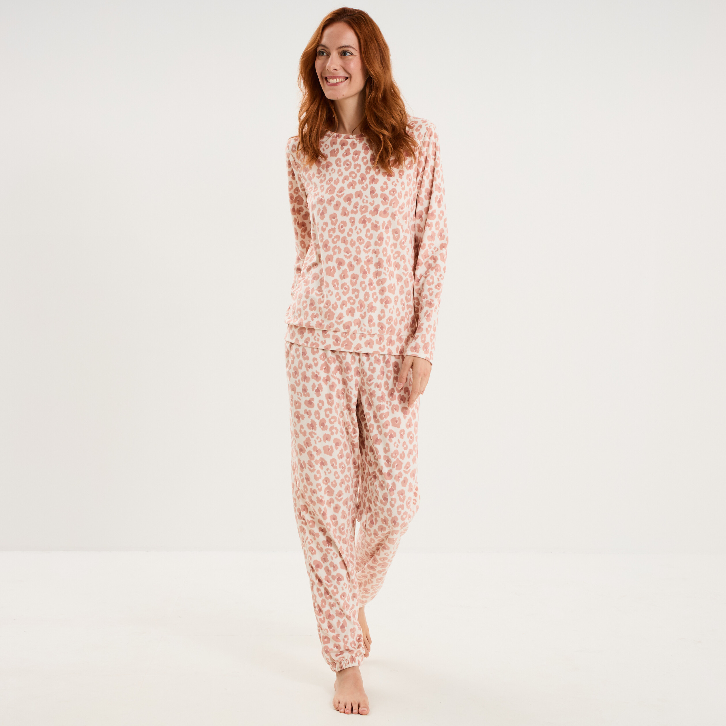 Ensemble pyjama t-shirt pantalon velours rose femme