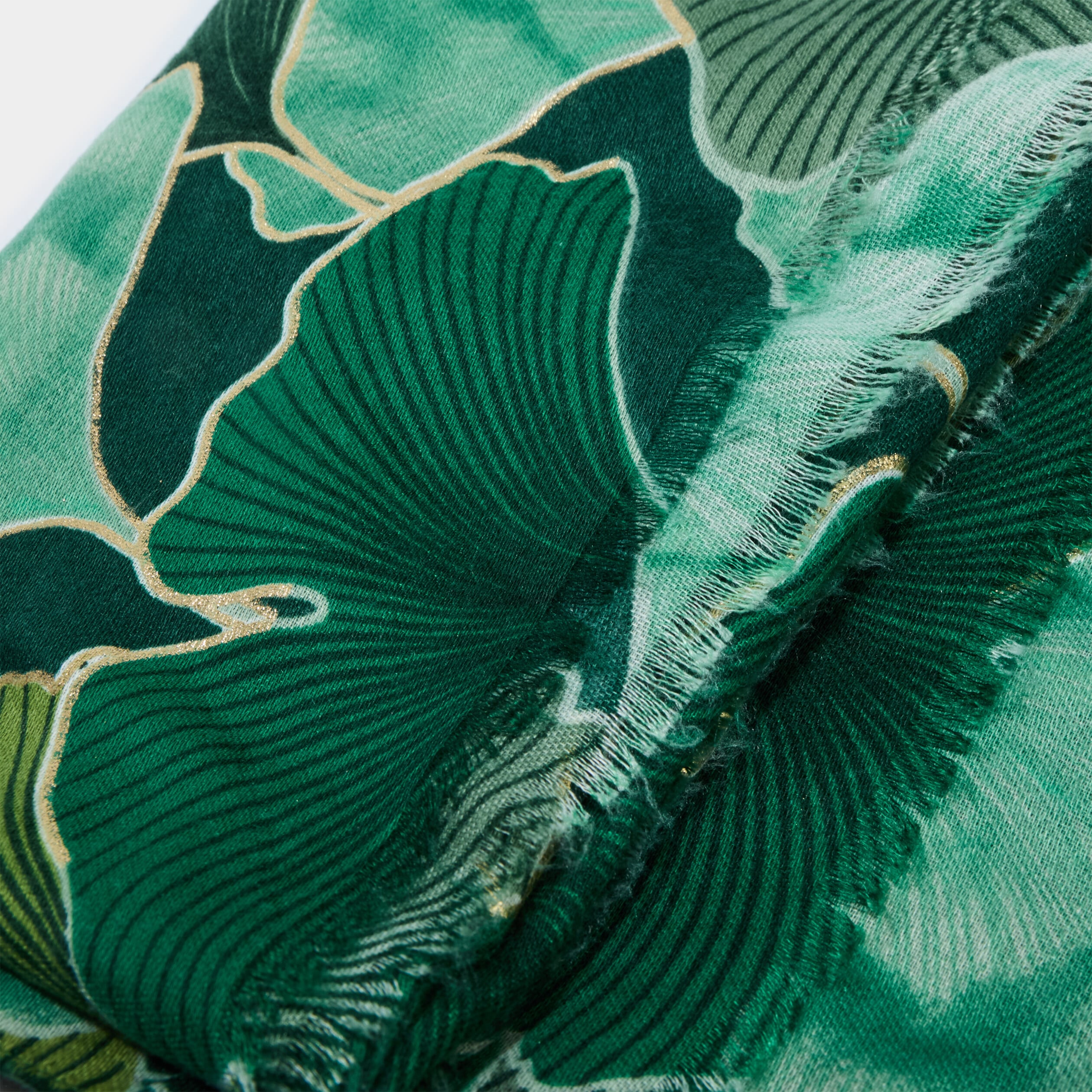 Foulard bords &agrave; franges fines vert femme