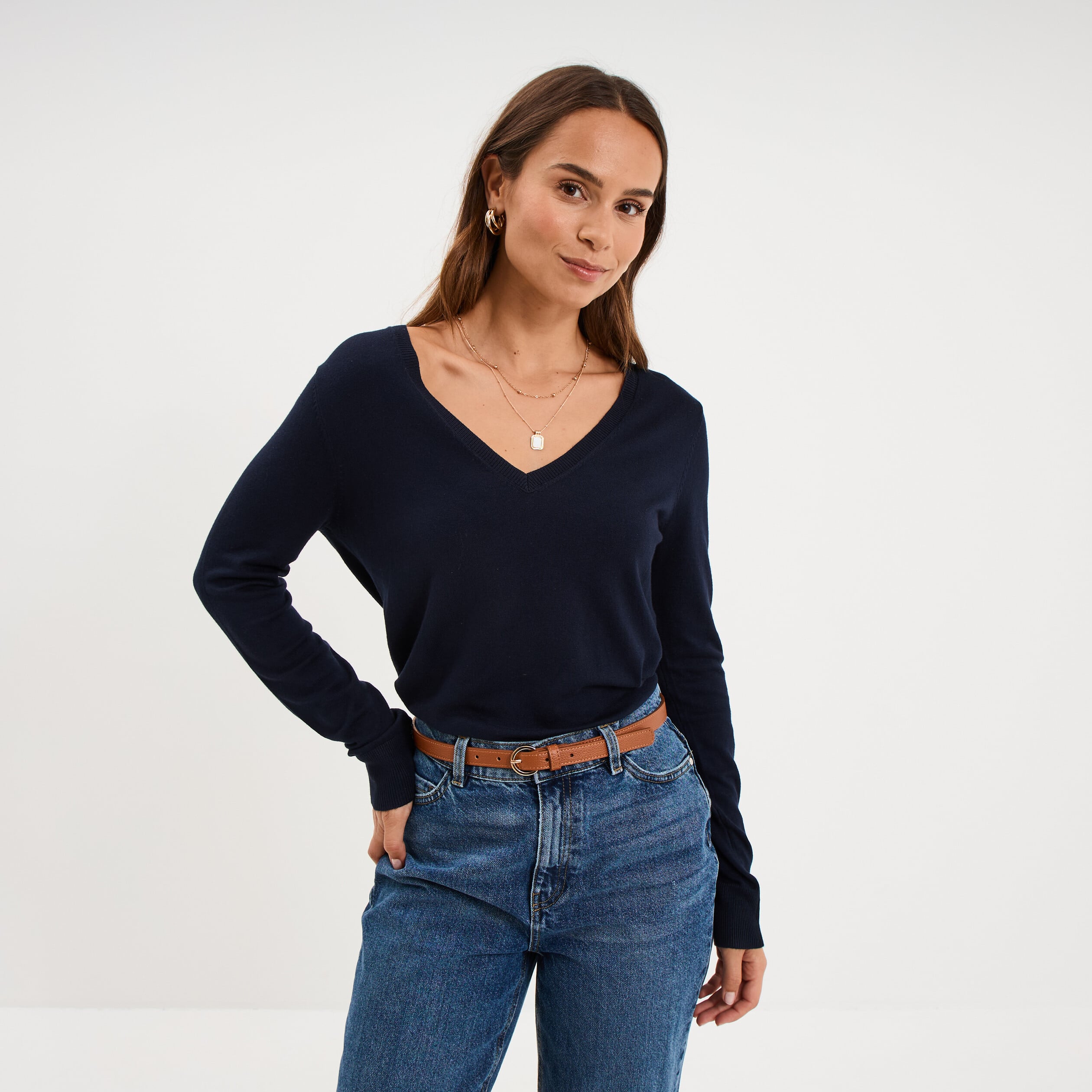 Pull col en V manches longues bleu marine femme