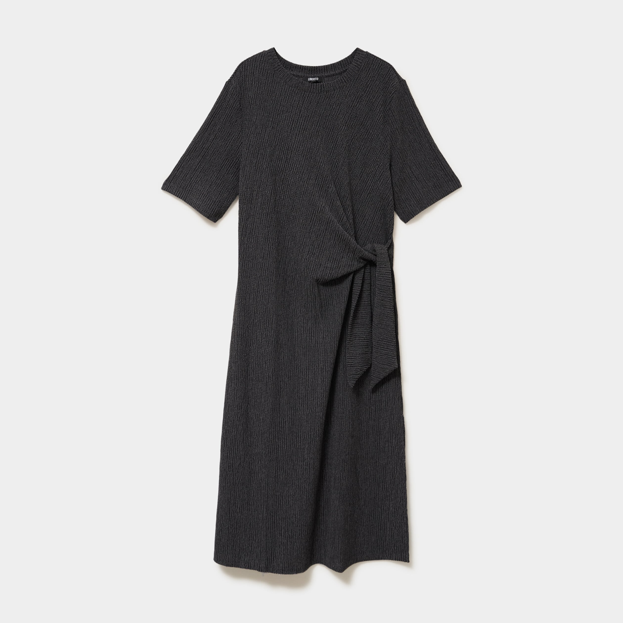 Robe longue gaufr&eacute;e noeud c&ocirc;t&eacute; gris fonc&eacute; femme
